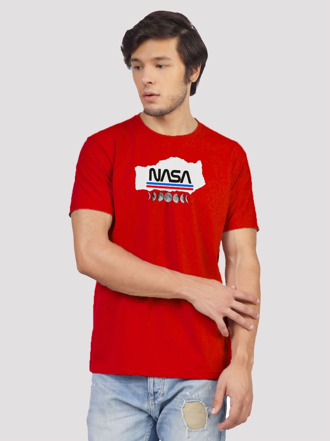 

Greylongg Men Printed Applique T-shirt, Red