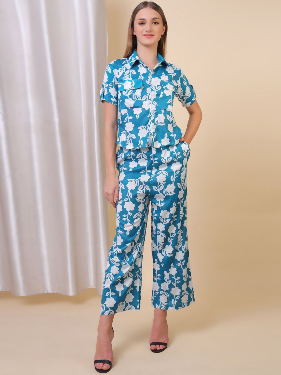 

Xivir Women Floral Printed Shirt Collar With Trousers Co-Ords, Blue