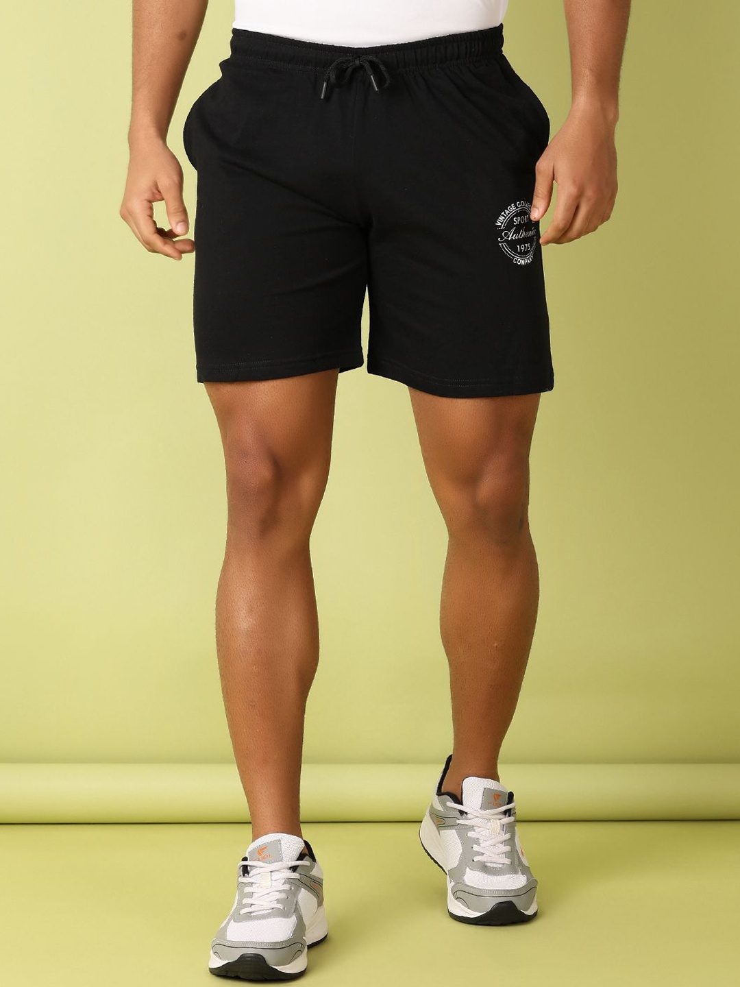 

V-Mart Men Solid Mid-Rise Regular Fit Shorts, Black