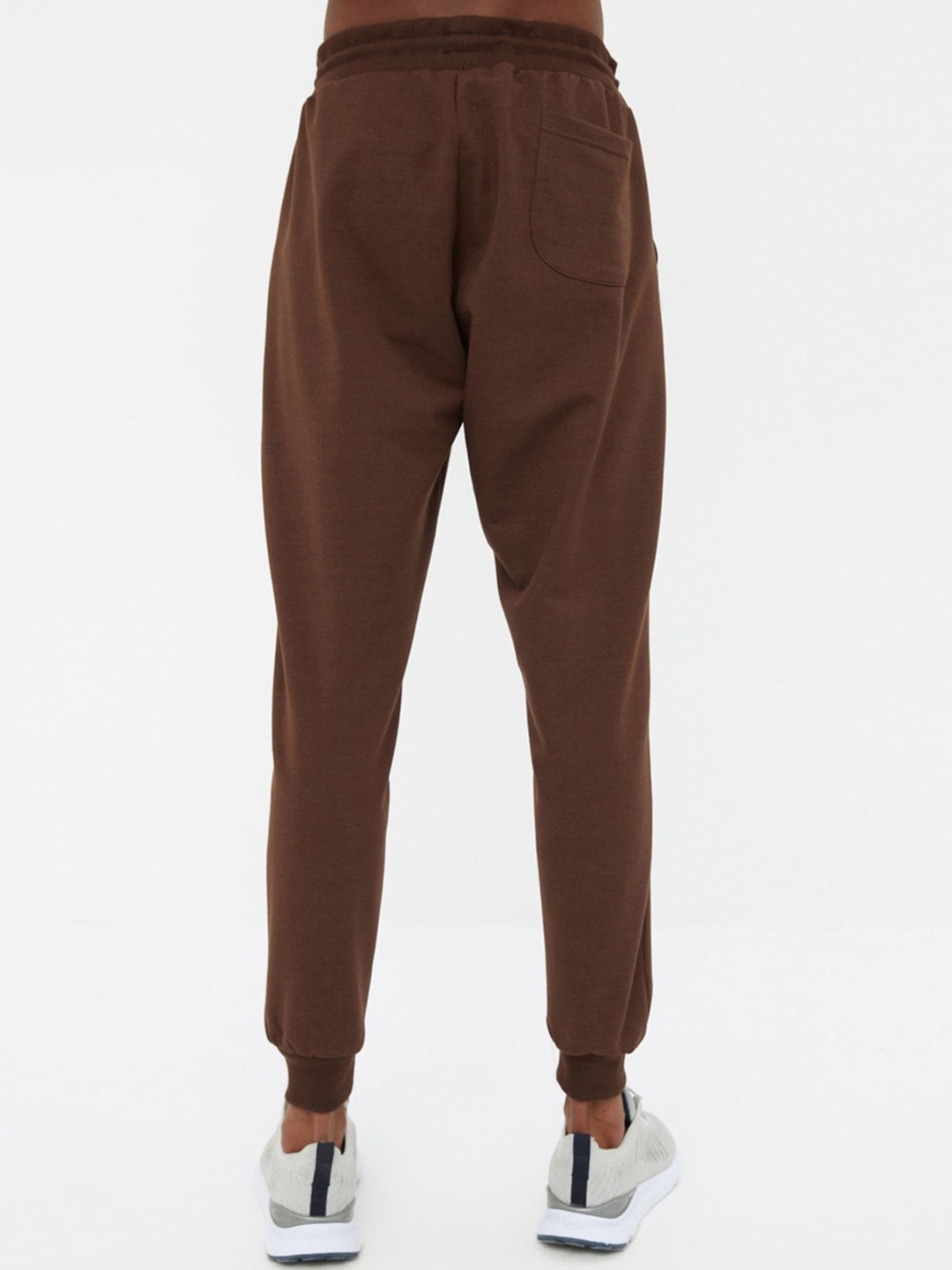 

Trendyol Men Pack Of 2 Mid-Rise Joggers, Brown