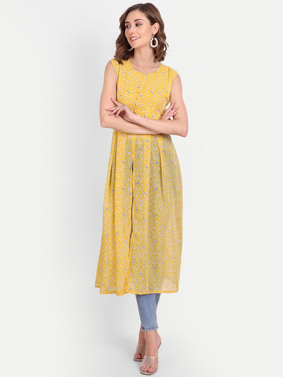 

FANTASY FAB Floral Printed Round Neck A Line Kurta, Yellow