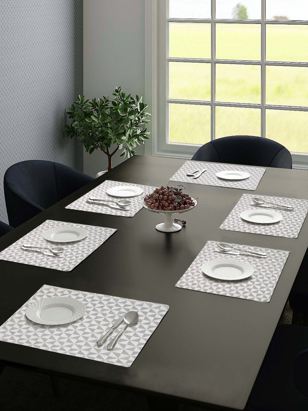 

Saral Home Grey and White 6 Pieces Cotton Geometric Textured Table Placemats
