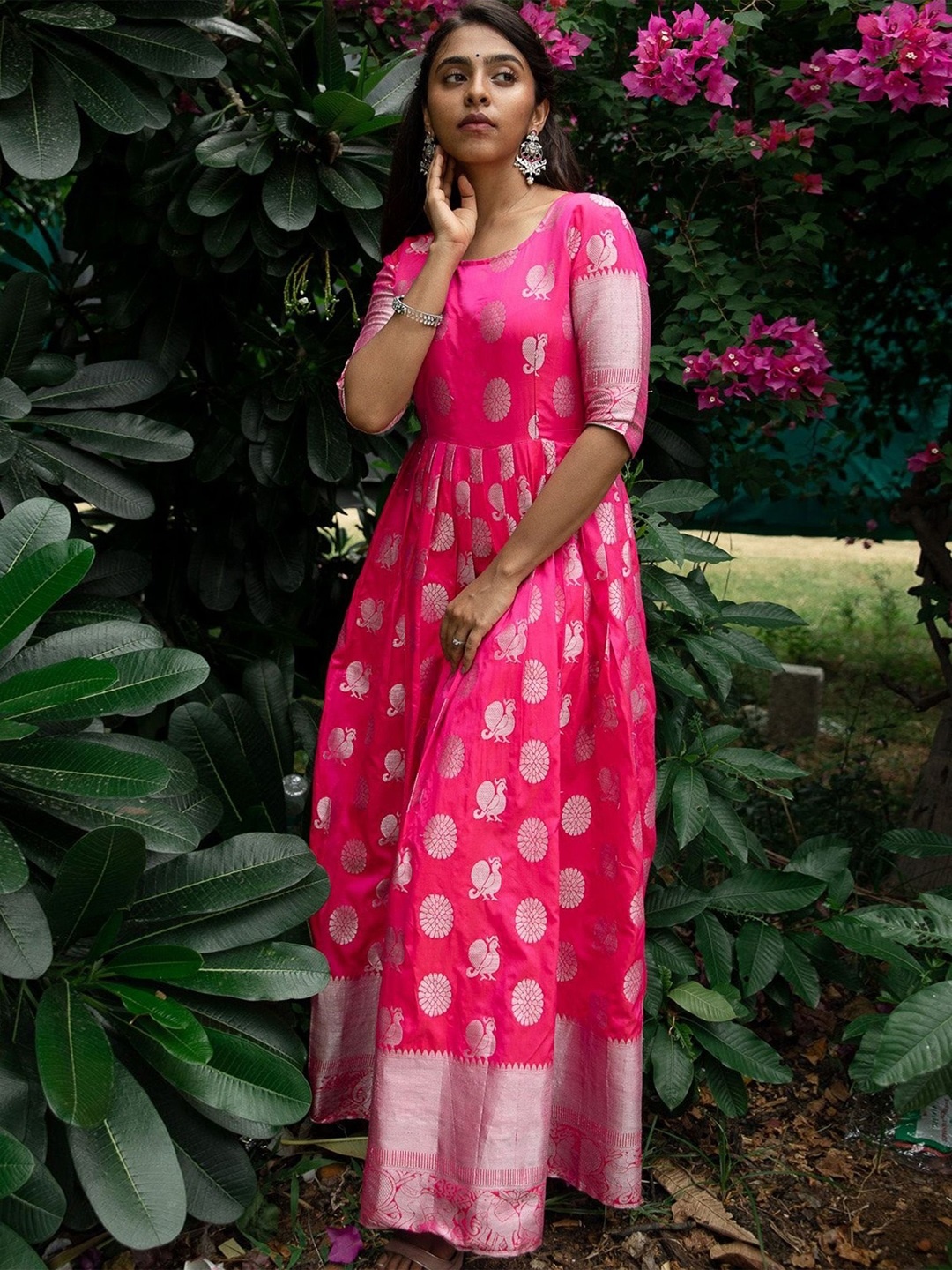 

Kedar Fab Ethnic Motifs Woven Design Round Neck Tie-Ups Jacquard Flared Gown, Pink