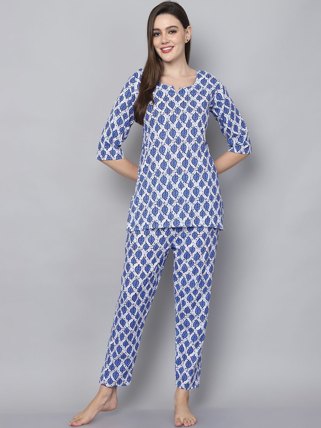 

SOUNDARYA Women Printed Night suit, Blue