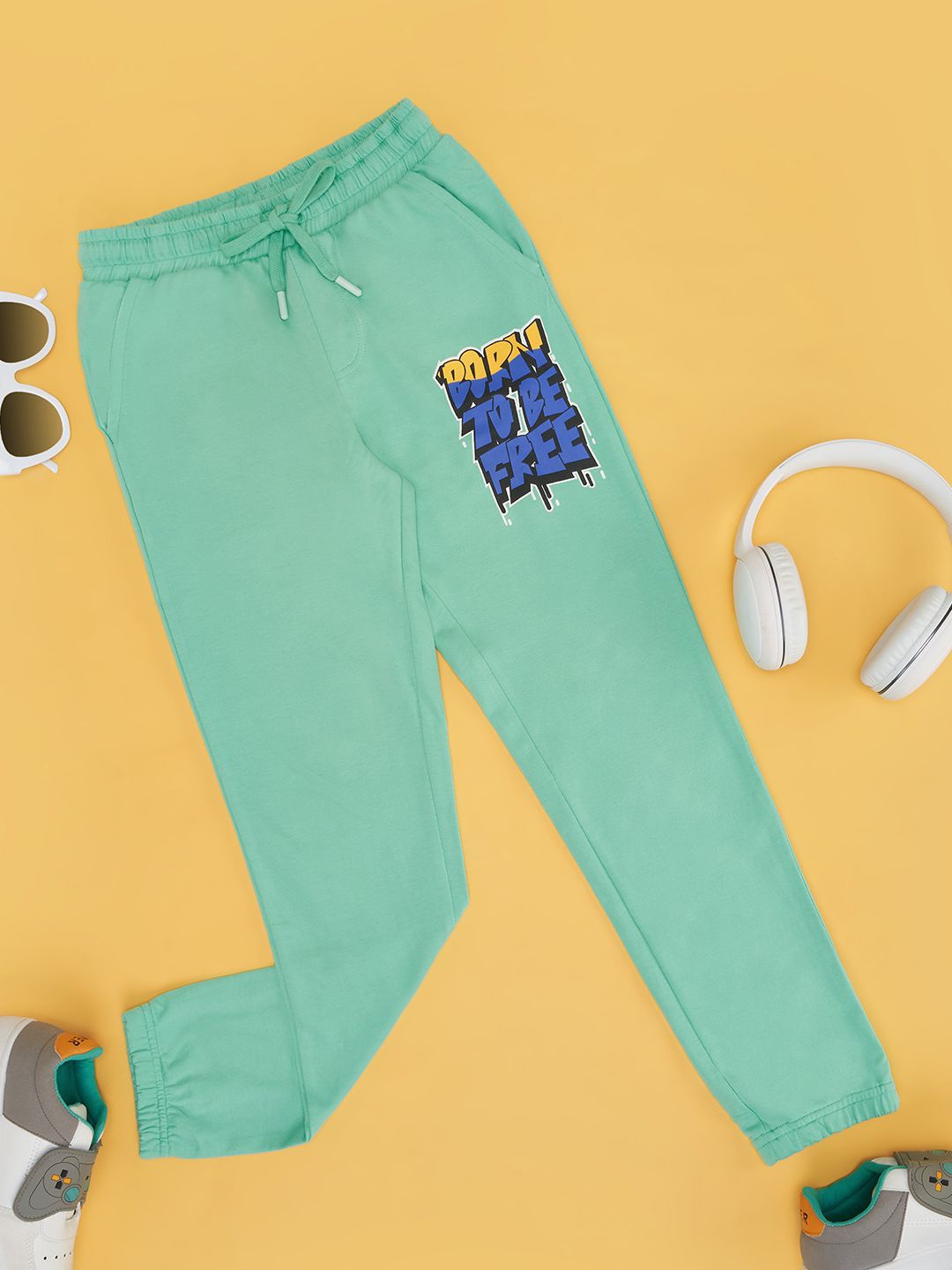 

Pantaloons Junior Boys Graphic Printed Pure Cotton Joggers, Green