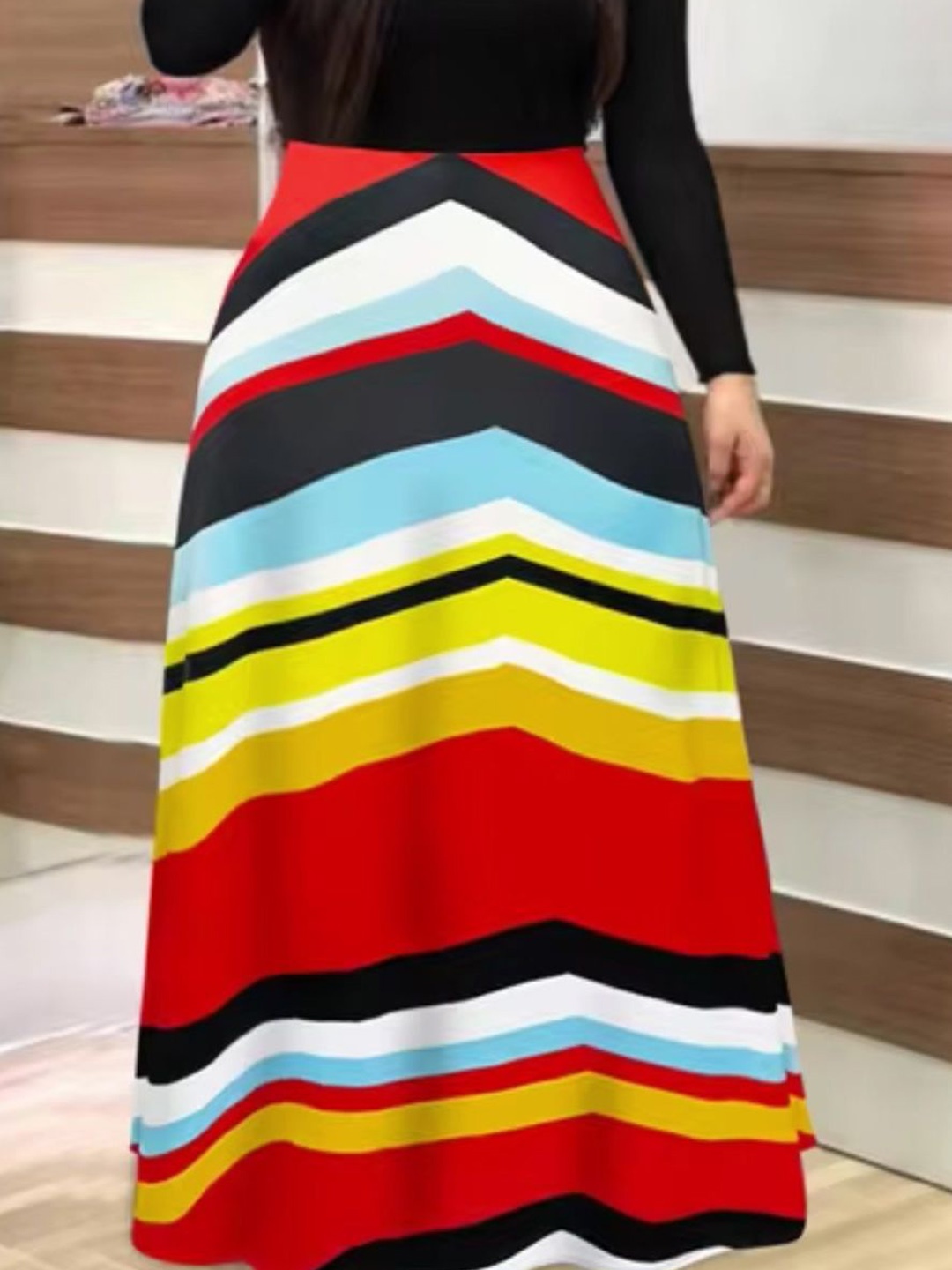 

KPOP A-Line Striped Printed Maxi Skirt, Red