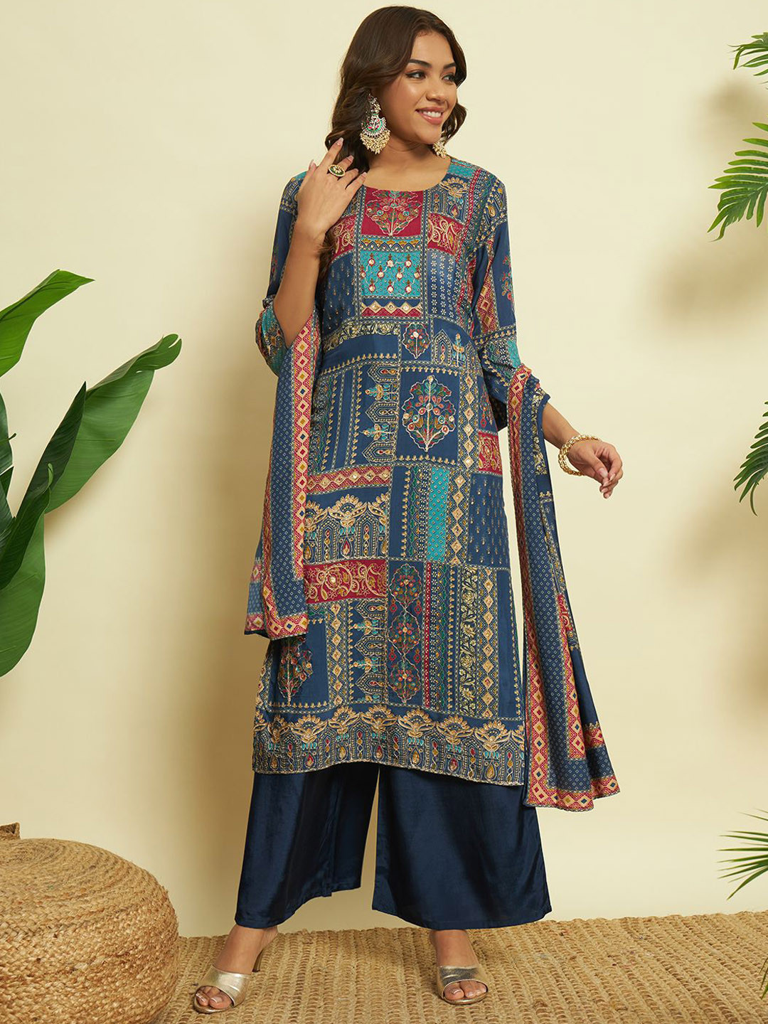 

VESH Women Floral Printed Regular Pure Cotton Kurta with Palazzos & With Dupatta, Blue
