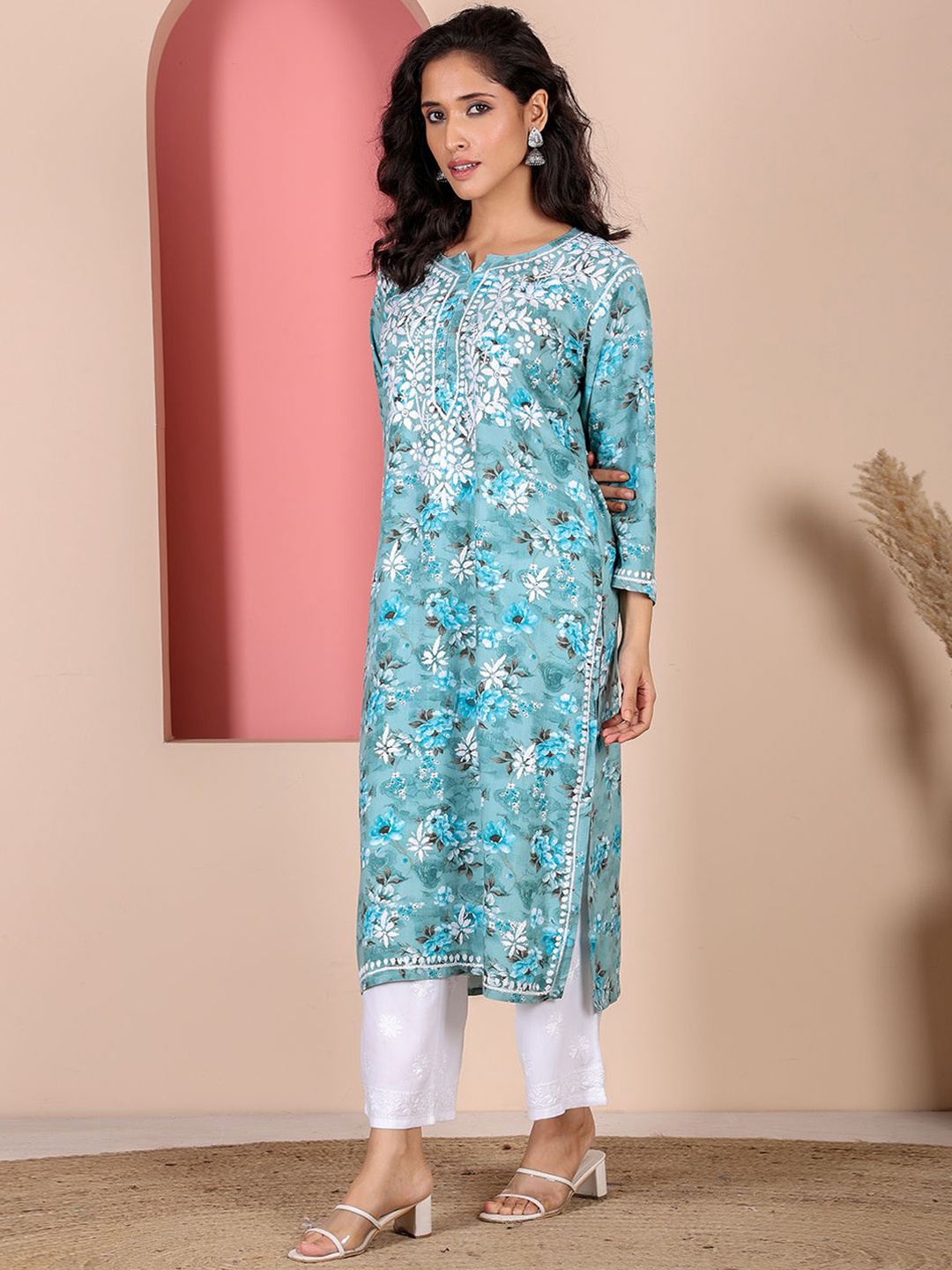 

Chowkhat Floral Embroidered Chikankari Notch Neck Straight Kurta, Blue