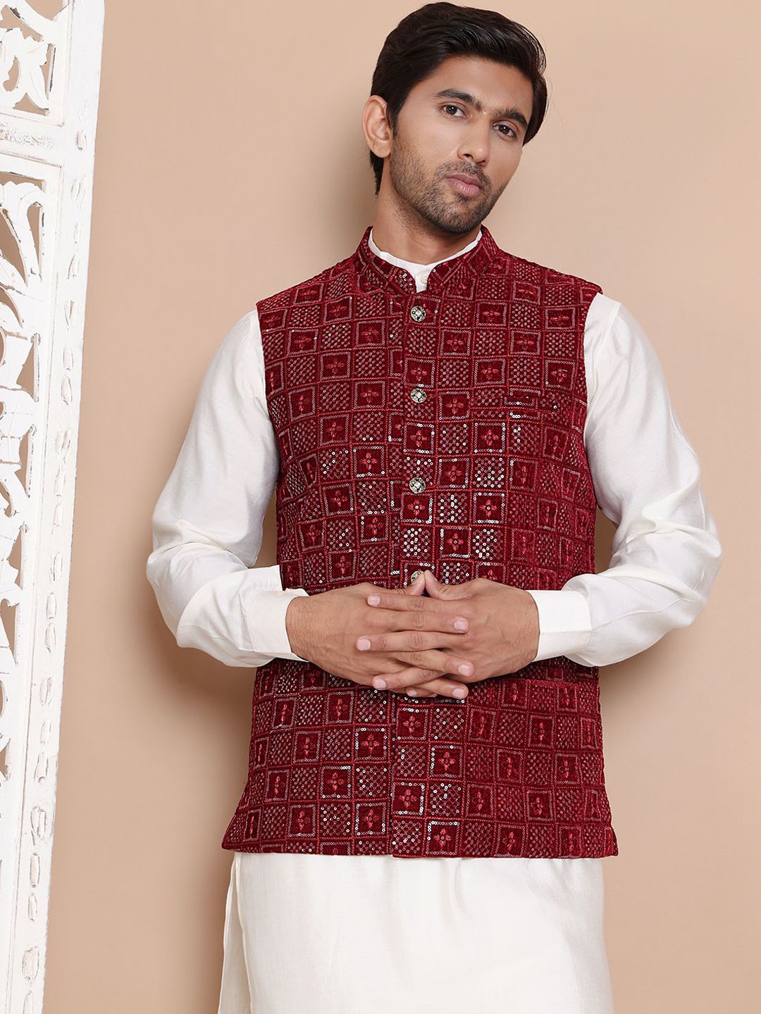 

Anouk Men Embroidered Regular Sequinned Velvet Kurta with Churidar, White