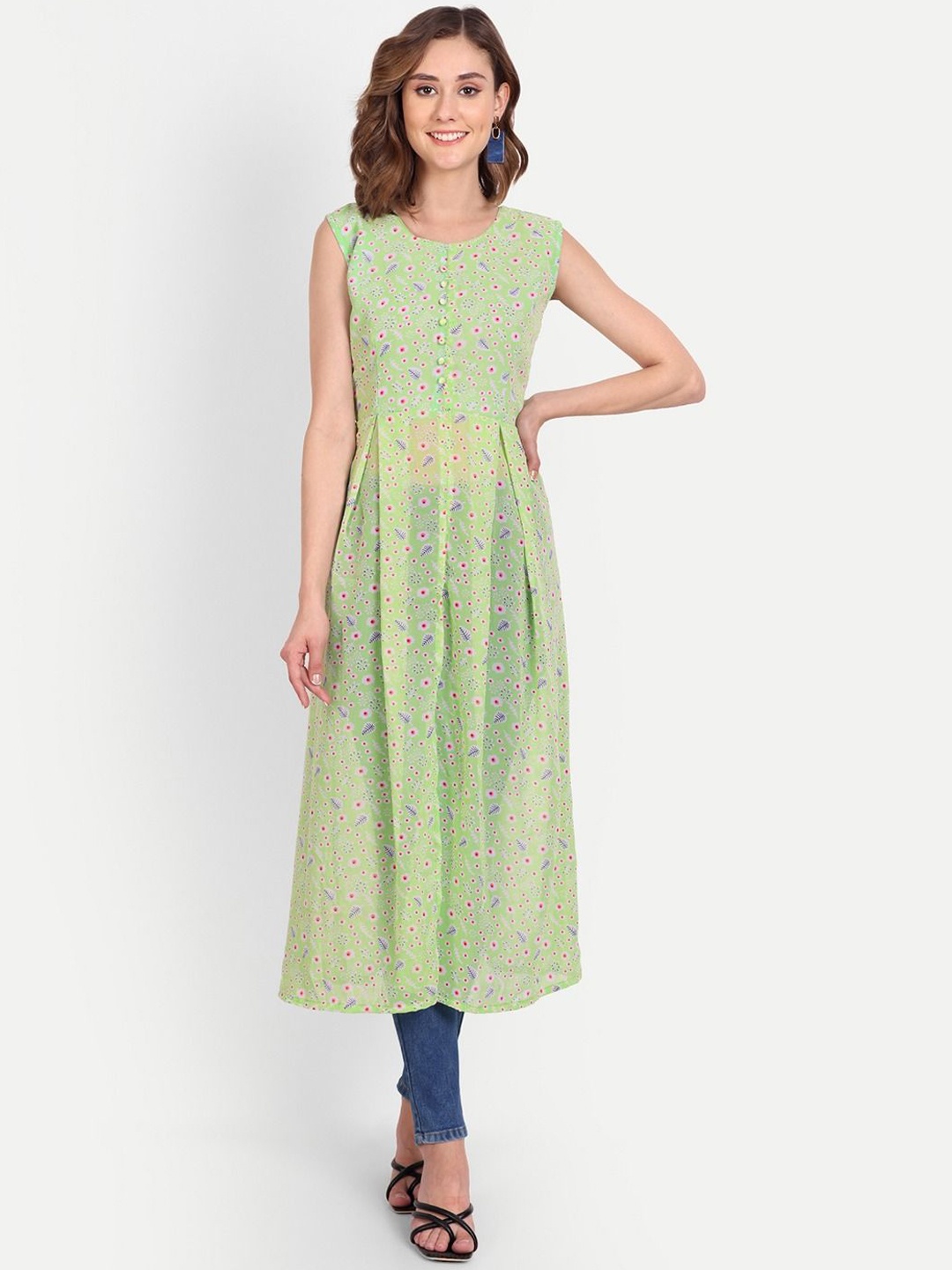 

FANTASY FAB Floral Printed Sleeveless Round Neck A-Line Kurta, Green