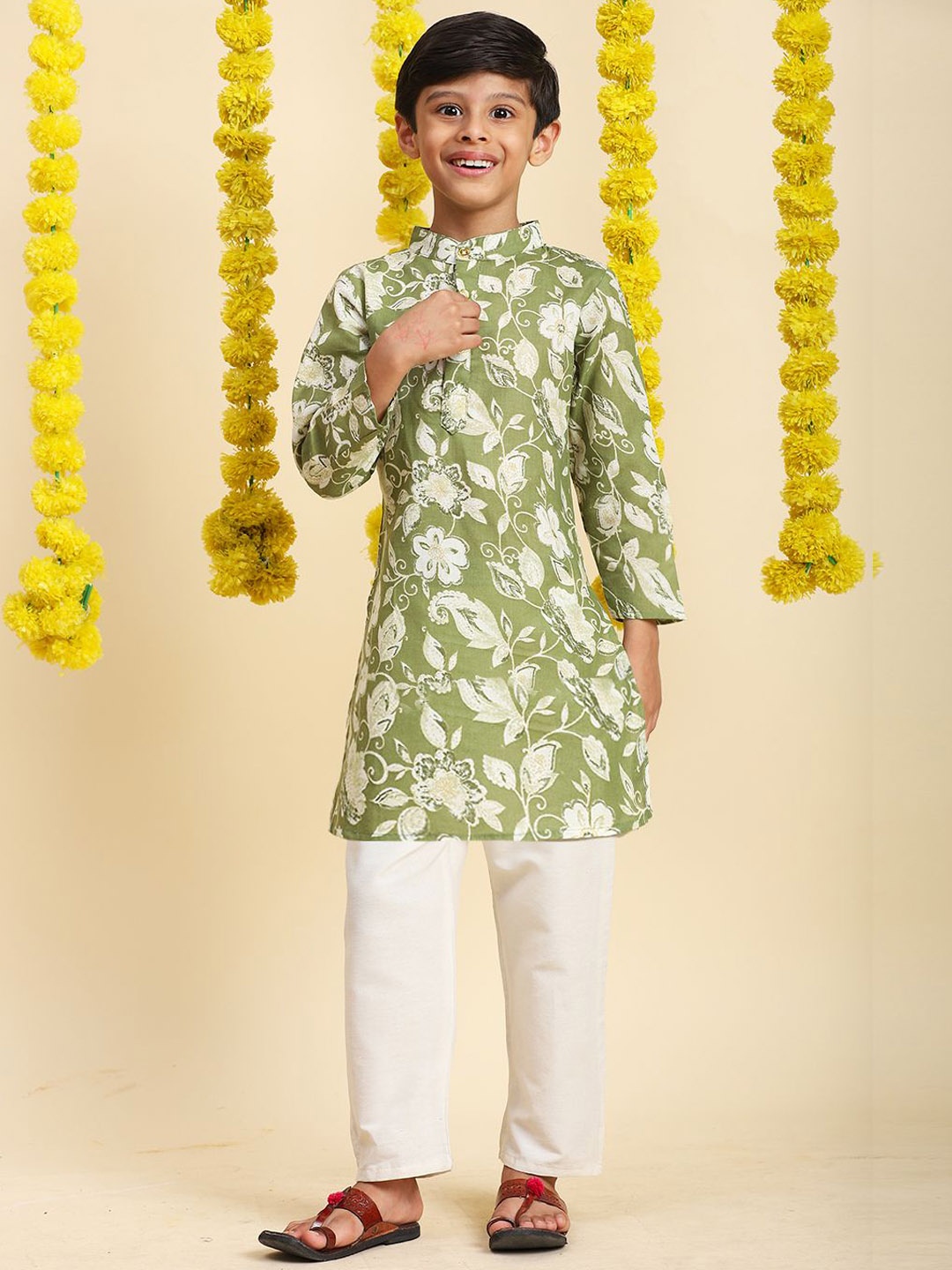 

Cutiekins Boys Floral Printed Straight Cotton Kurta with Pyjamas, Olive