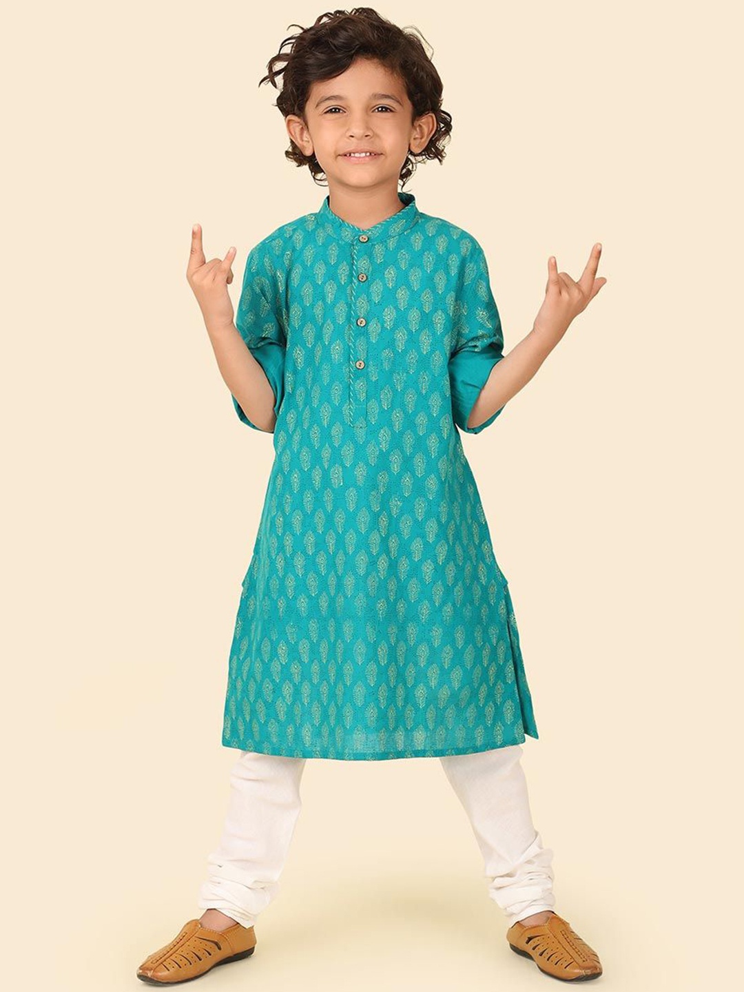 

Fabindia Boys Ethnic Motifs Printed Band Collar Cotton Straight Kurta, Teal