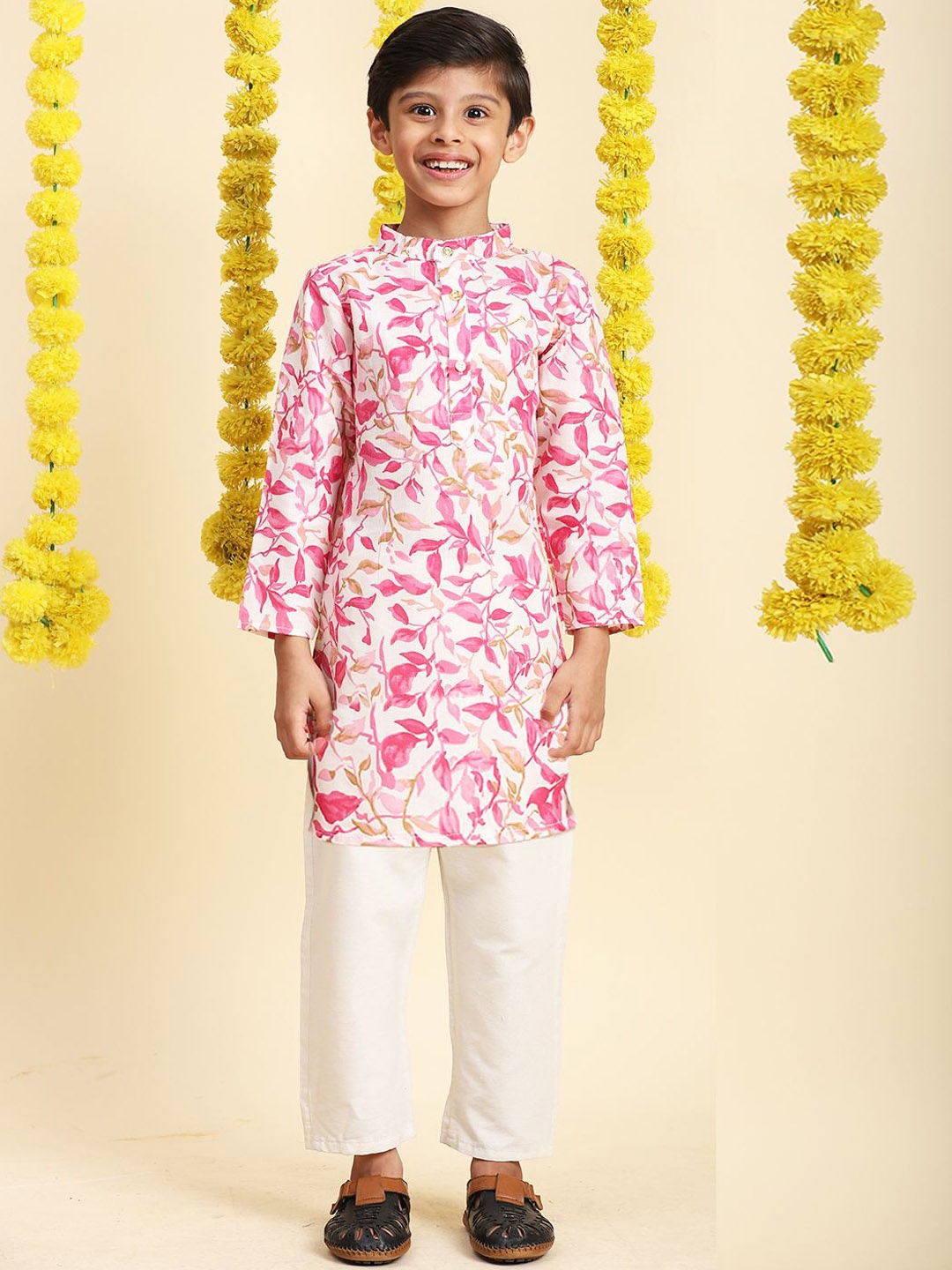 

Cutiekins Boys Floral Printed Kurta With Pyjamas, Pink