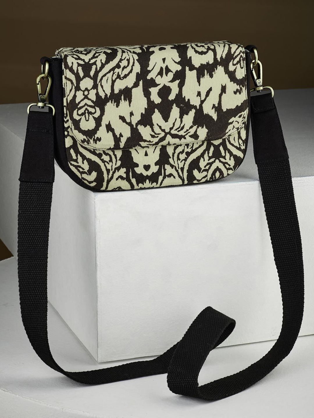 

Fabindia Women Printed Shopper Sling Bag with Quilted, Black