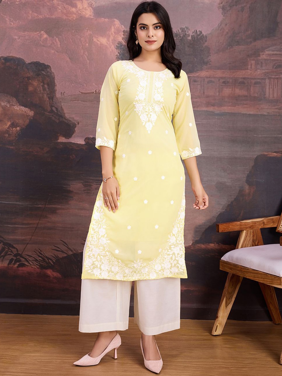 

House of Pataudi Floral Embroidered Thread Work Chikankari Straight Kurta, Yellow