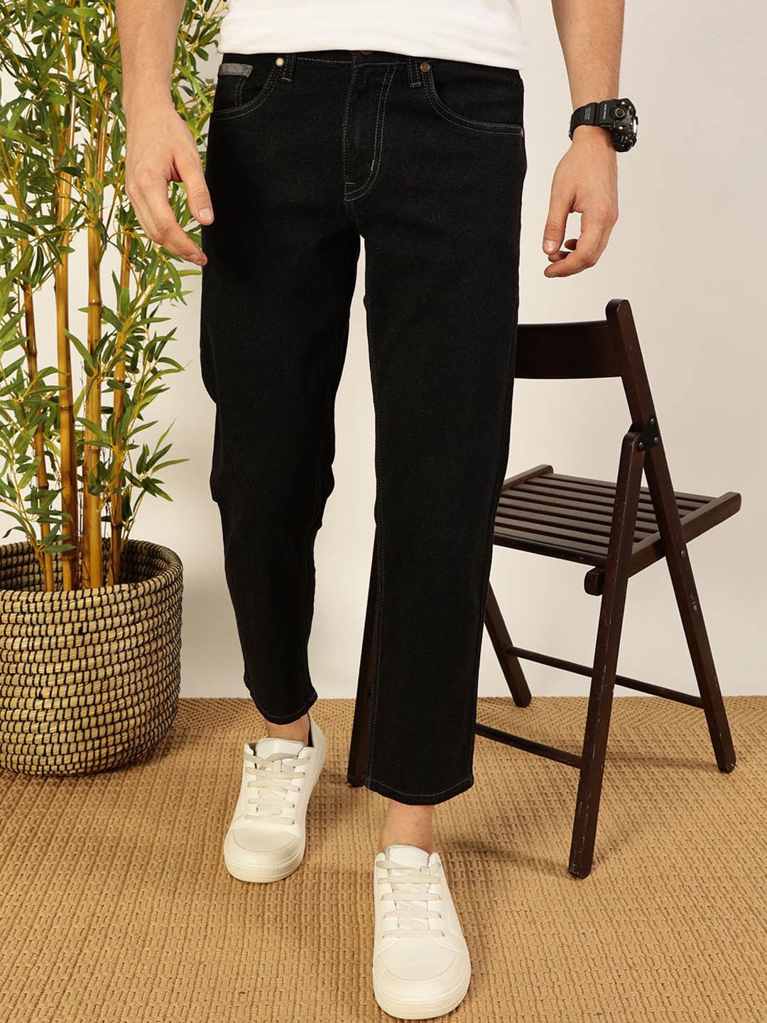 

Mast & Harbour Men Smart Tapered Fit Stretchable Jeans, Black