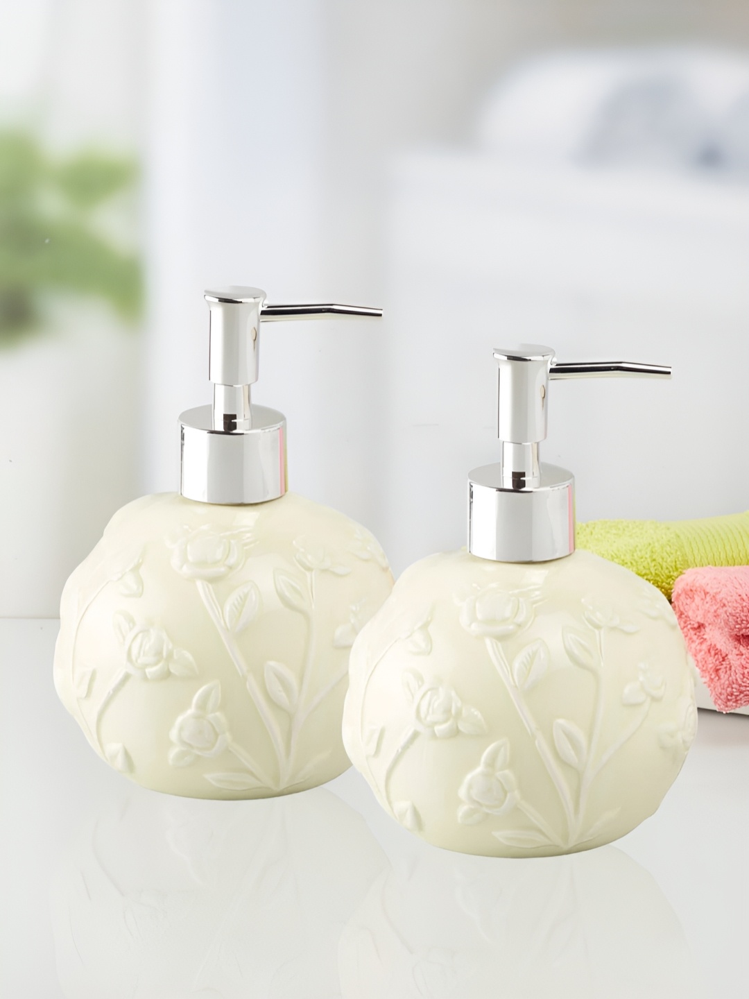 

Kookee Blue 2 piece Abstract Ceramic Soap Dispenser