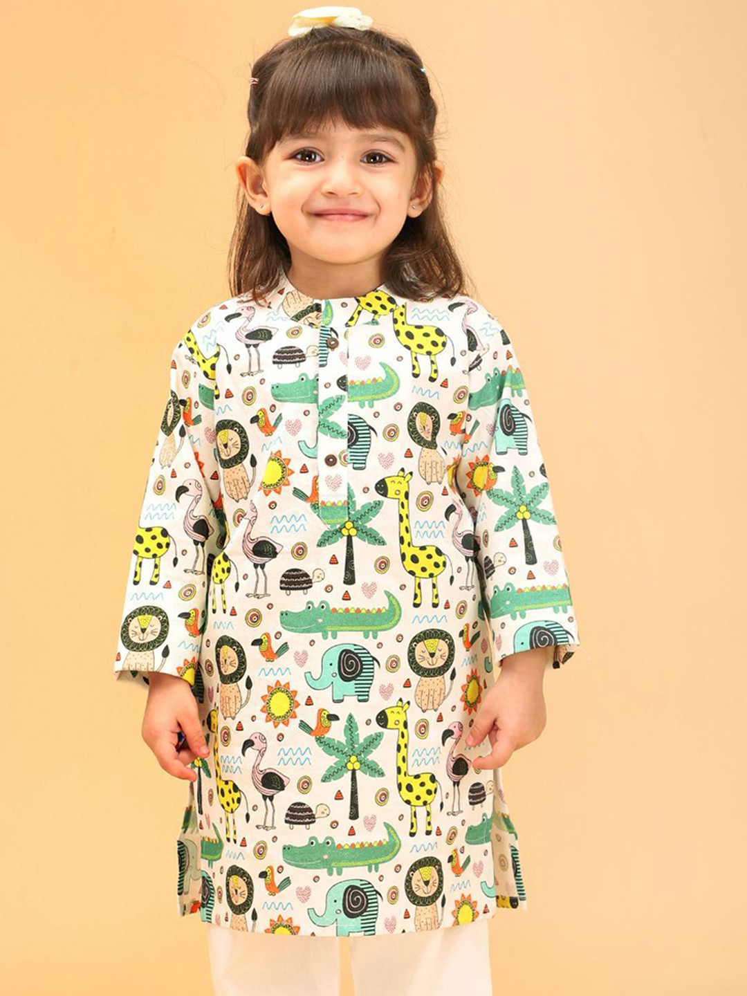

MAMA AND PEACHES Umisex Animal Printed Pure Cotton Kurta with Trousers, White