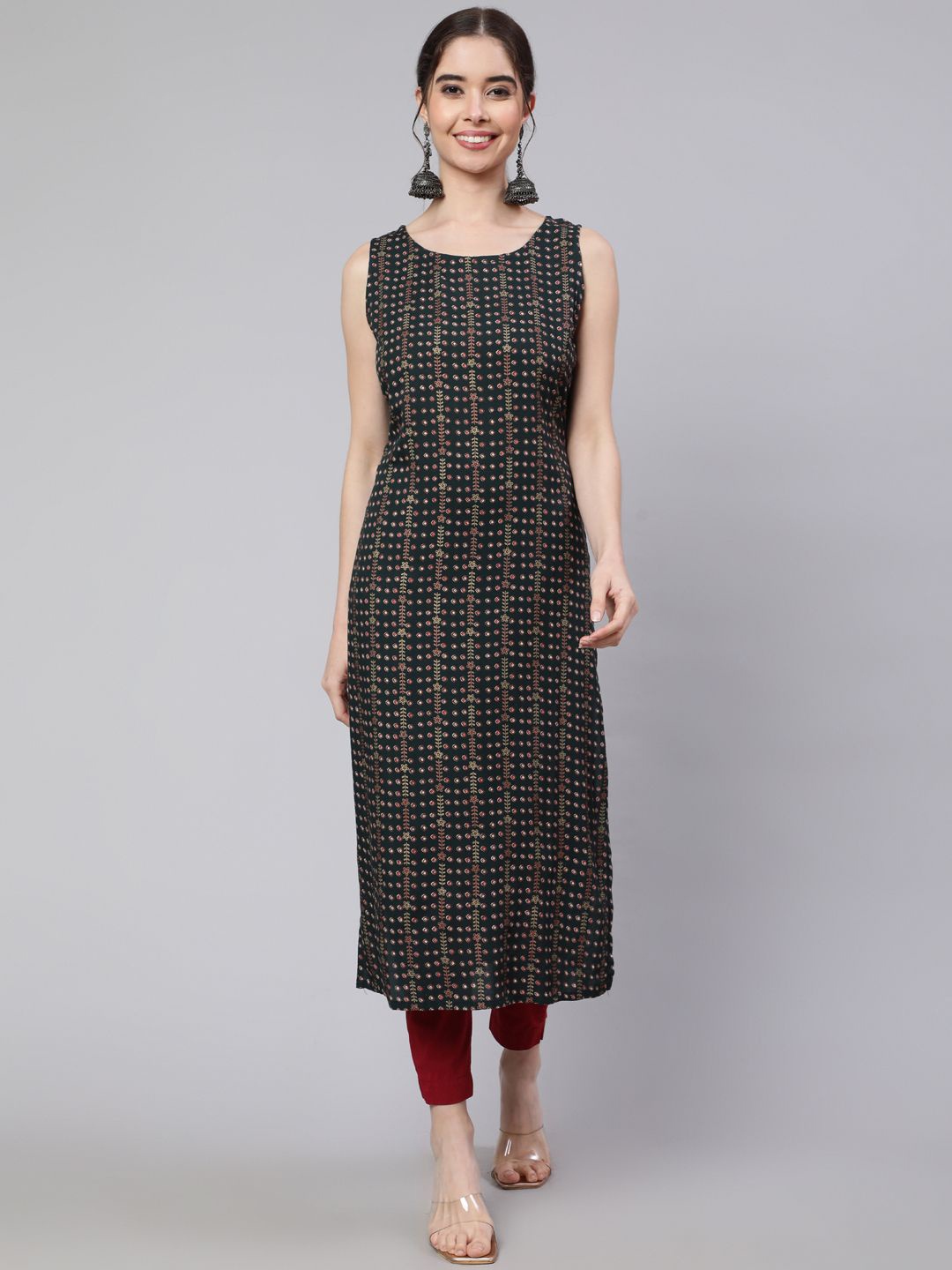 

SAK JAIPUR Floral Printed Round Neck Sleeveless Straight Kurta, Black