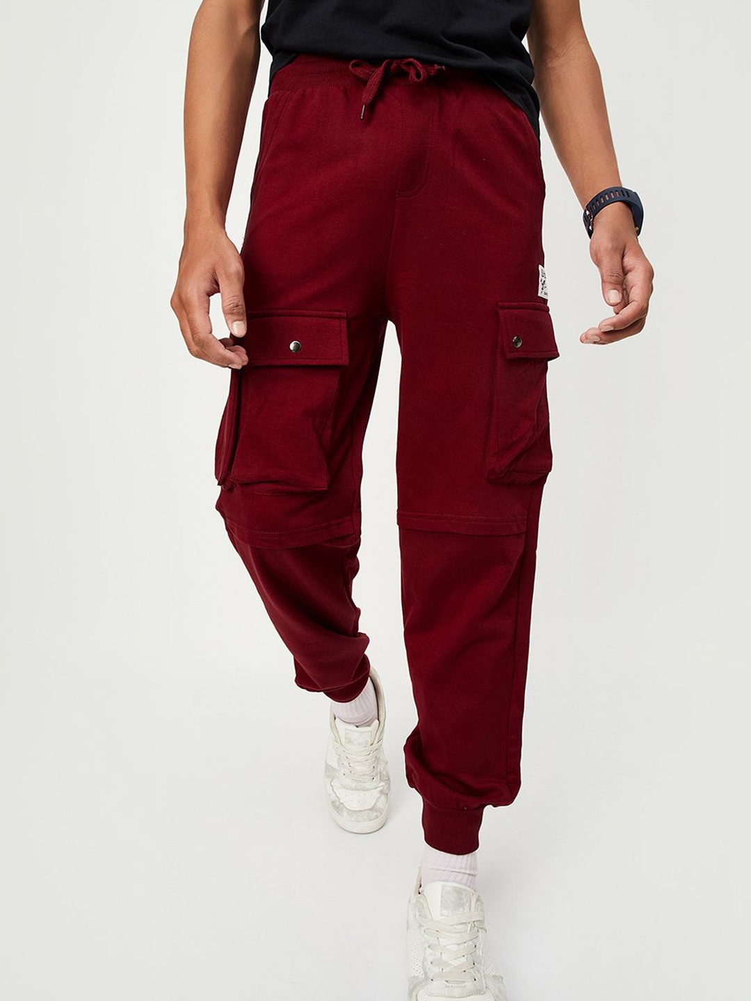 

max Boys Pure Cotton Mid Rise Joggers, Red