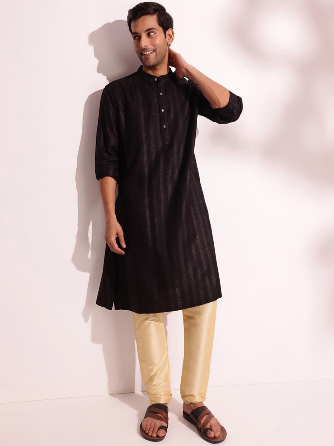 

Fabindia Striped Band Collar Straight Kurta, Black