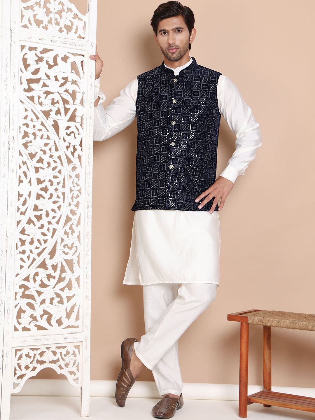 

Anouk Men Embroidered Regular Sequinned Velvet Kurta with Churidar, White