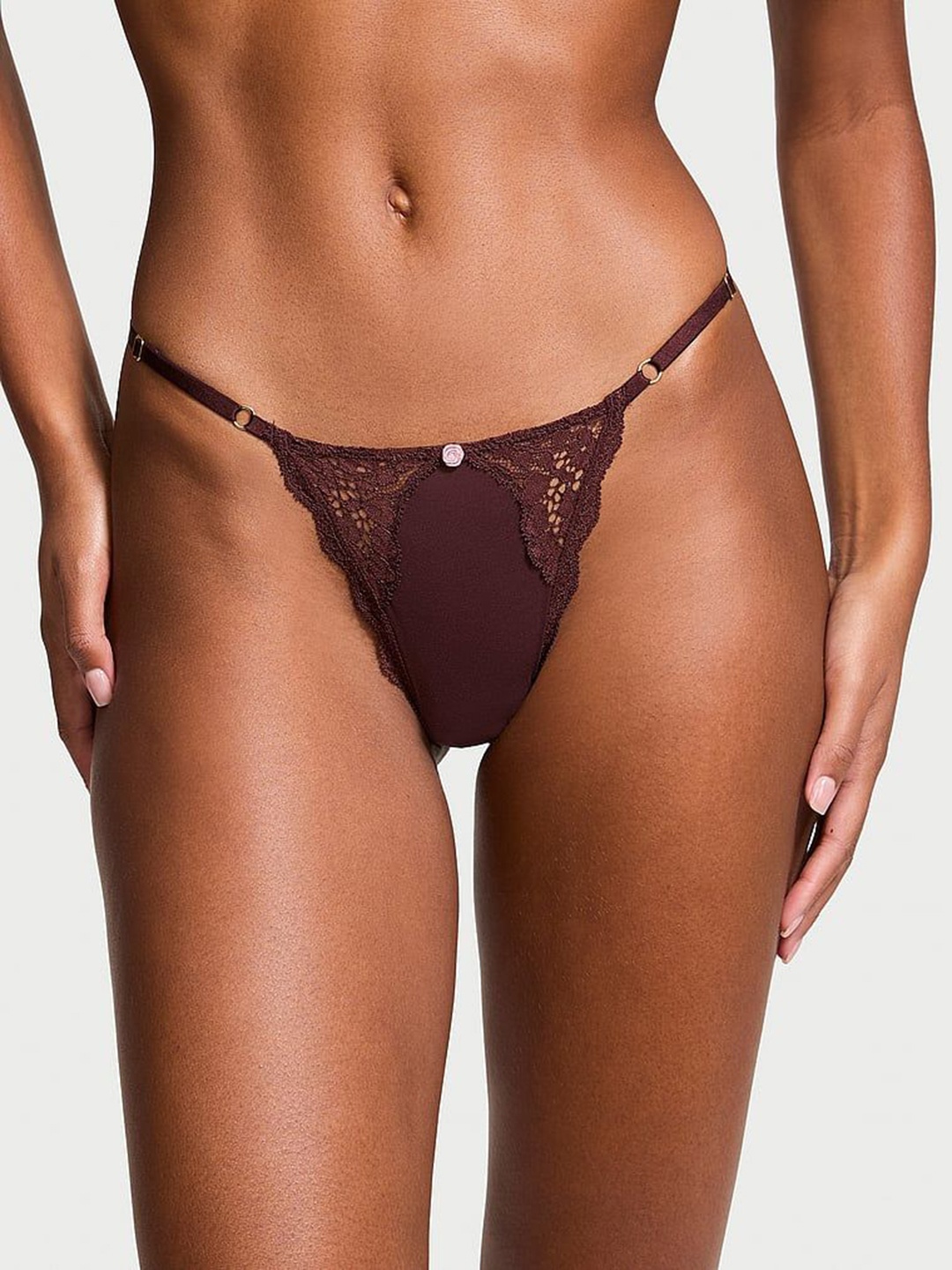 

Victoria's Secret Women Lace Low-Rise Thong Briefs 1125481575Q6, Burgundy