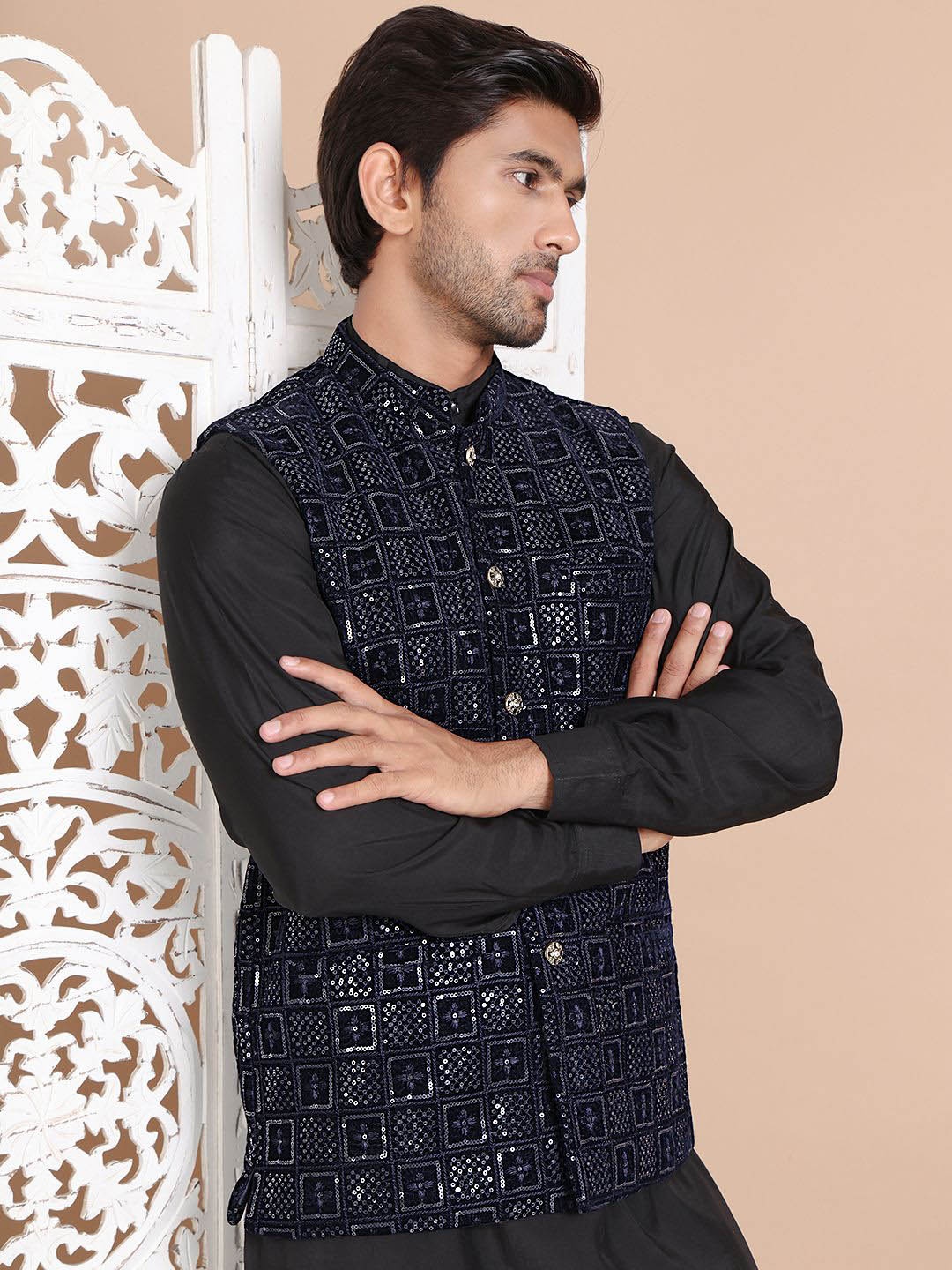 

Anouk Men Embroidered Regular Sequinned Velvet Kurta with Churidar, Black