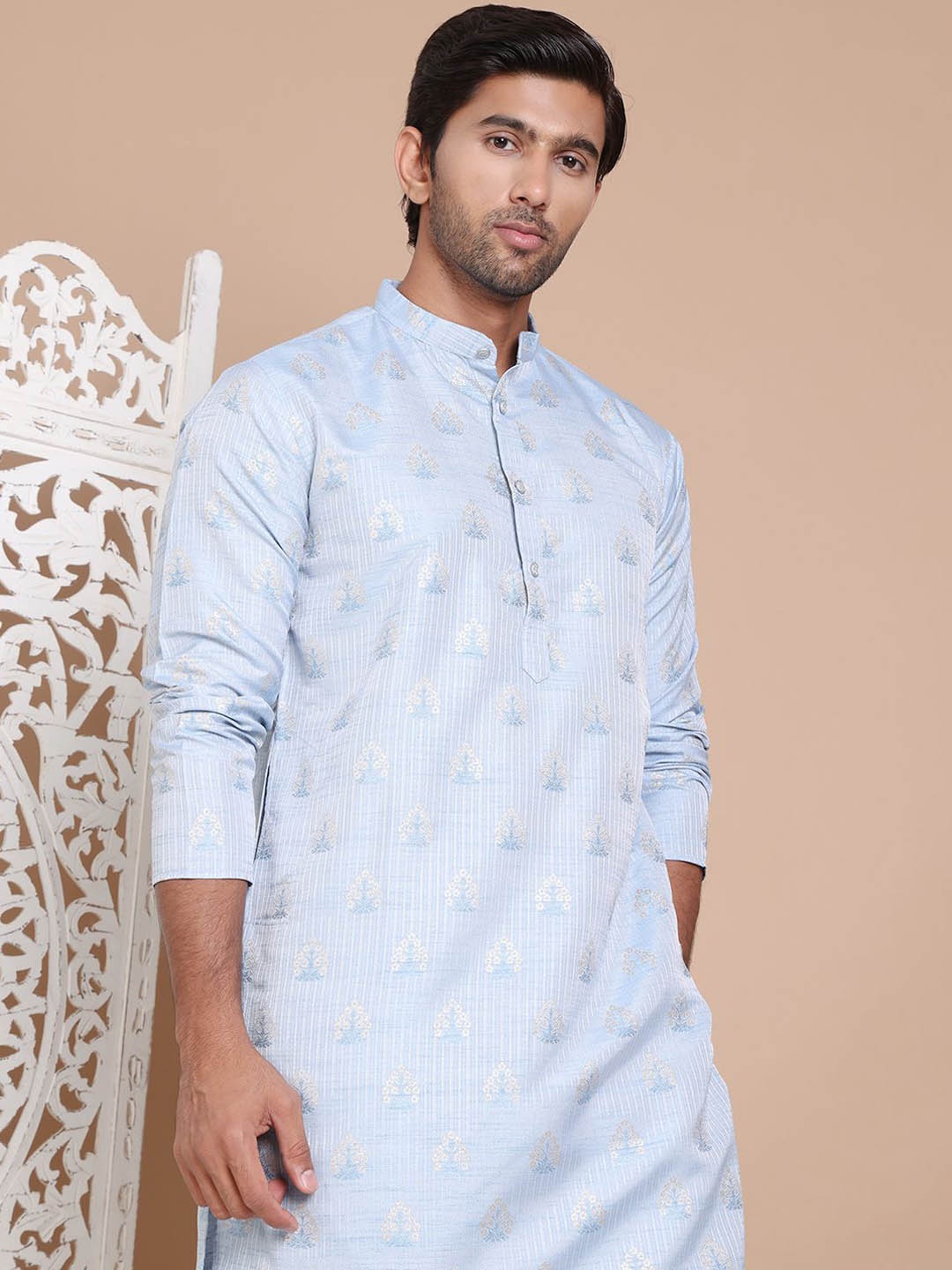 

Anouk Men Floral Printed Regular Pure Cotton Kurta with Pyjamas, Blue