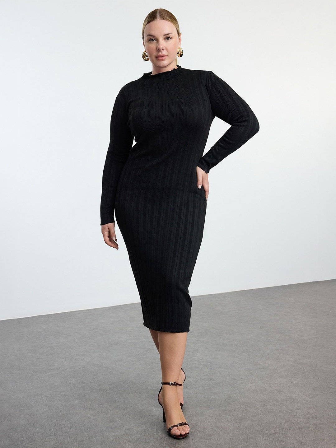 

Trendyol Midi Dress, Na