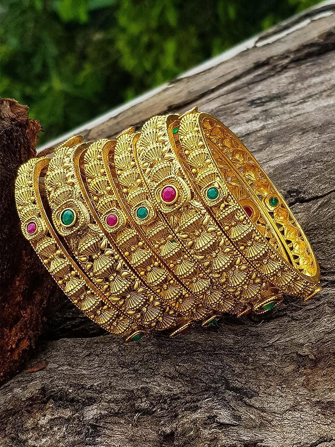 

GRIIHAM Set Of 6 Gold-Plated Stone Studded Bangles