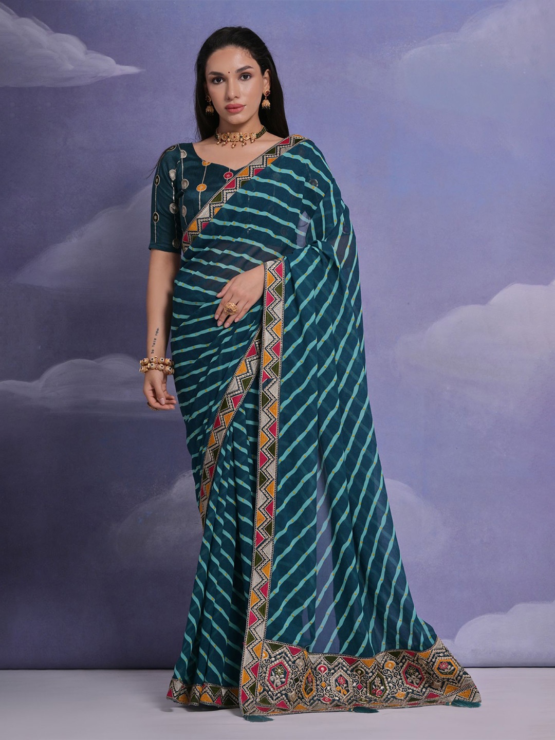 

Mitera Leheriya Embroidered Saree, Teal