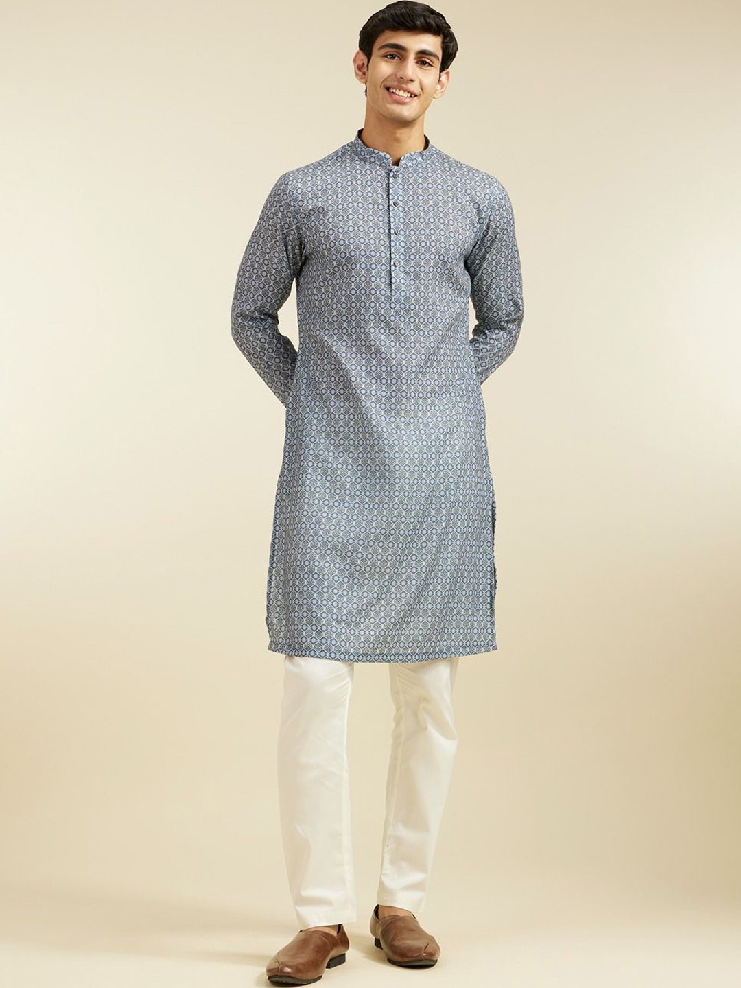 

Diwas by Manyavar Ethnic Motifs Printed Mandarin Collar Straight Kurta, Blue