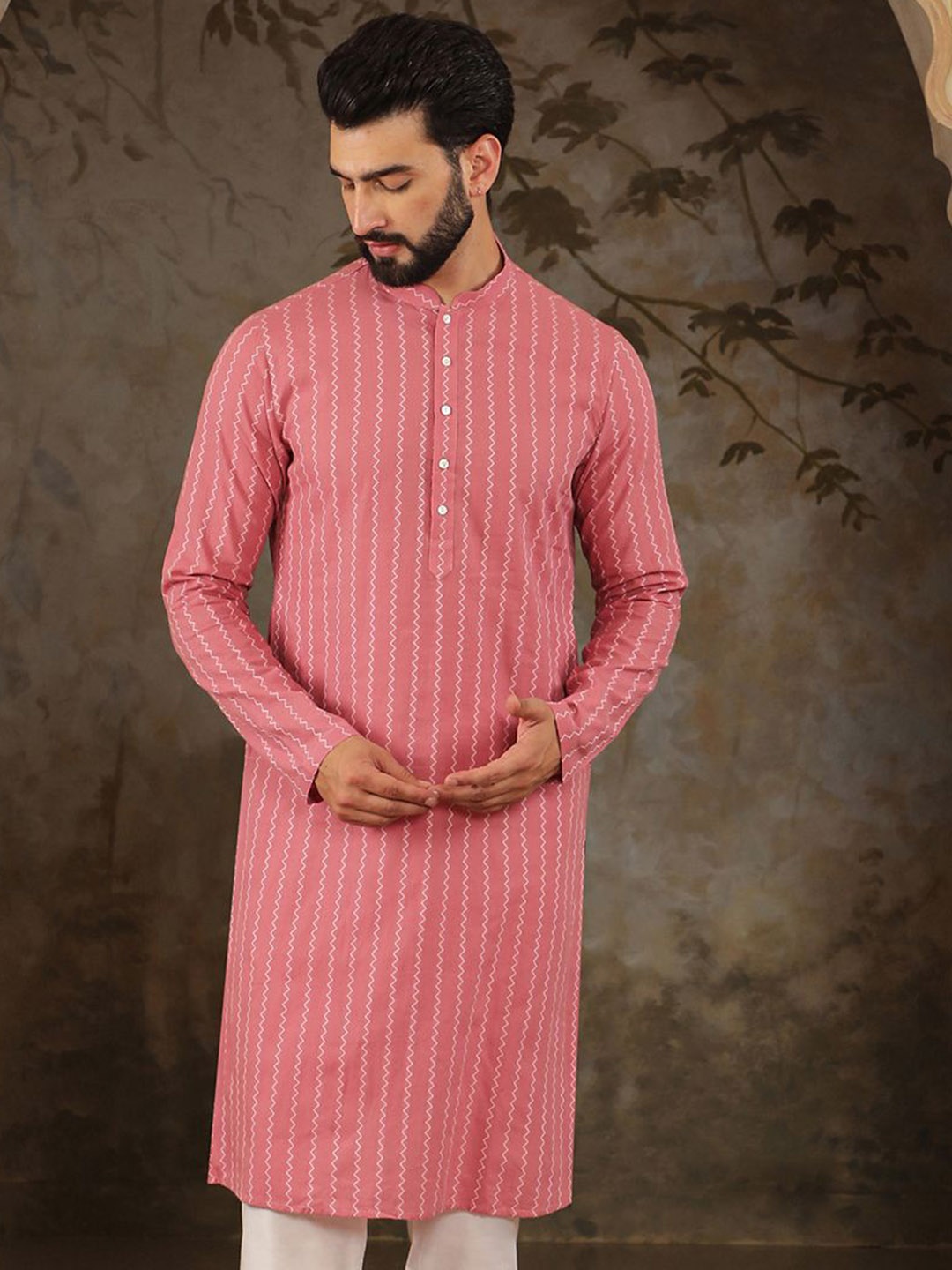 

HOUSE OF DEYANN Men Jacquard Kurta, Pink