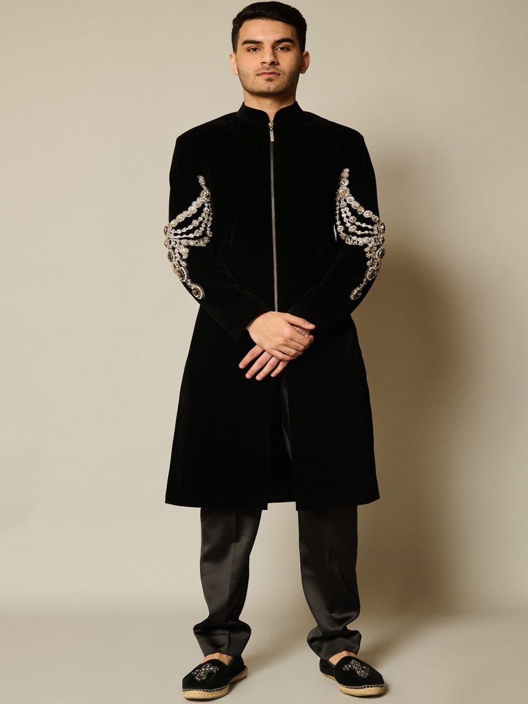 

Siddartha Tytler Embellished Sherwani Set, Black