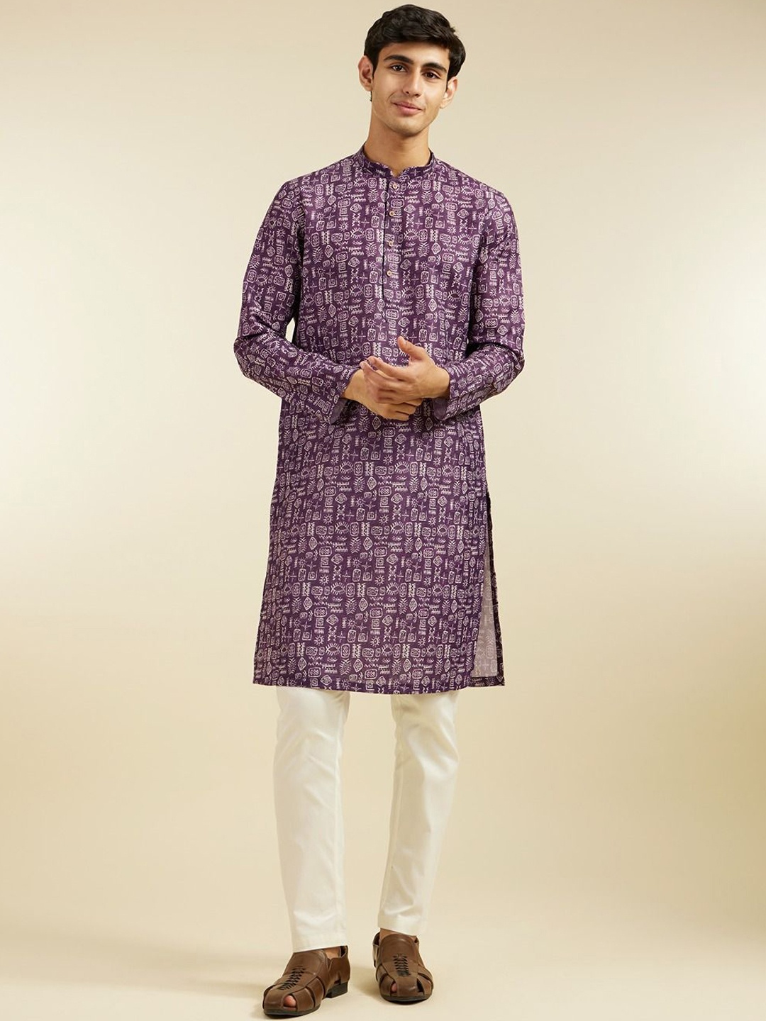 

Diwas by Manyavar Geometric Printed Mandarin Collar Straight Kurta, Purple