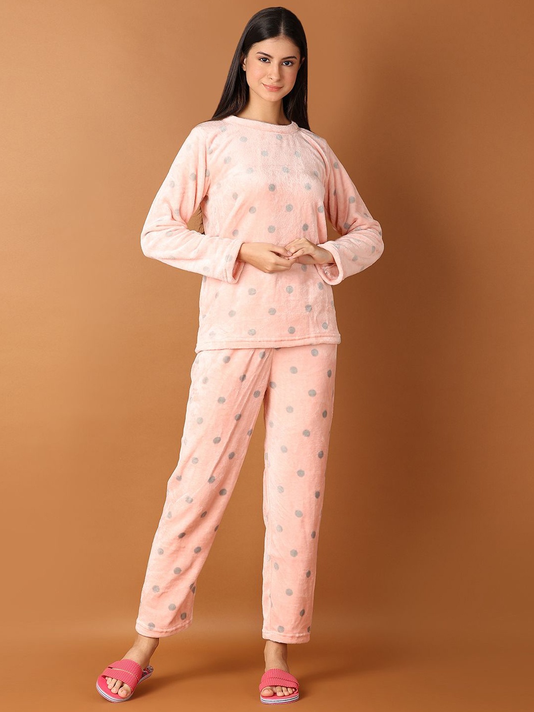 

V-Mart Women Printed Pure Cotton Night suit, Pink