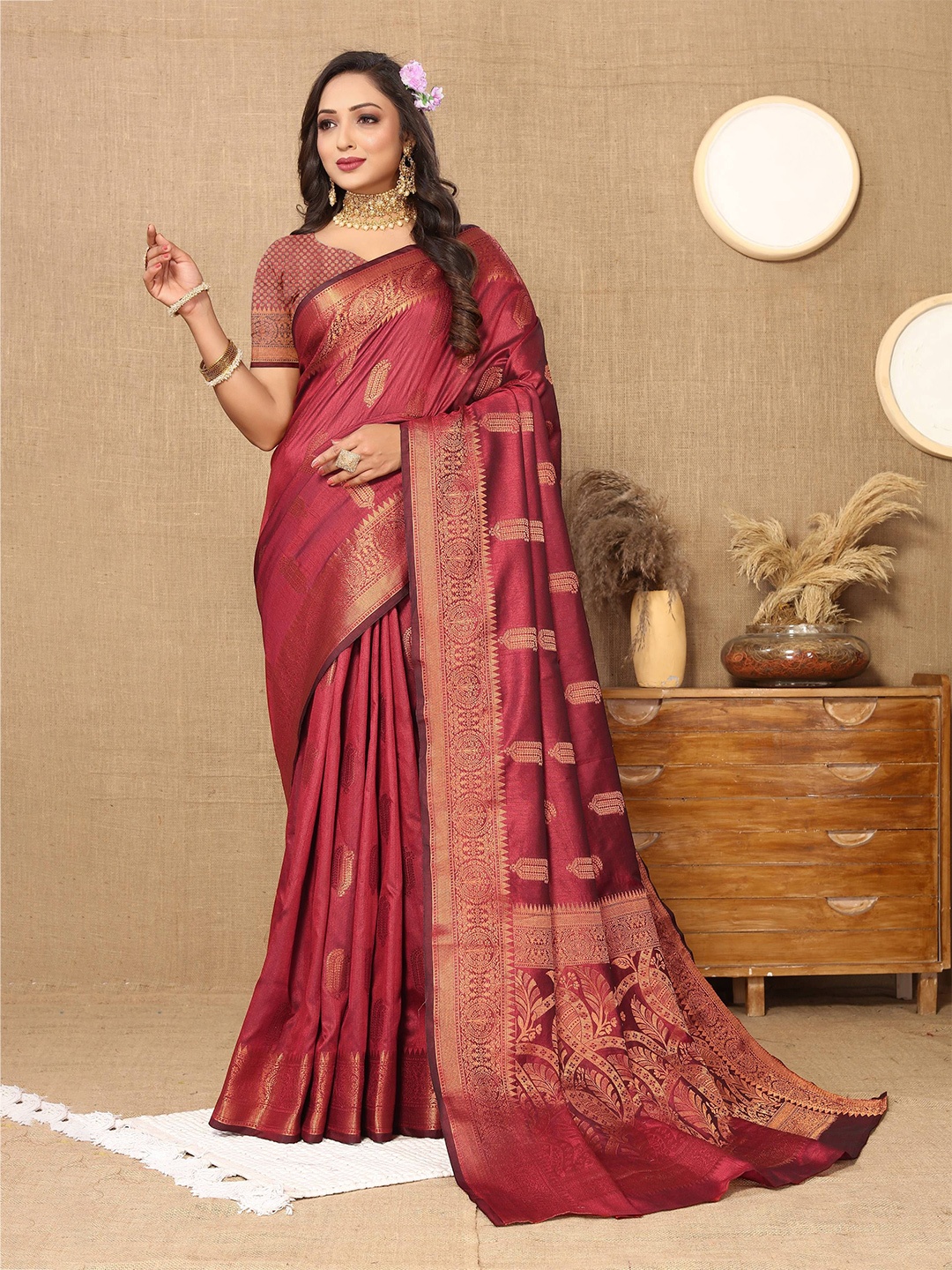 

Zeekha Woven Design Zari Pure Silk Kanjeevaram Saree, Maroon
