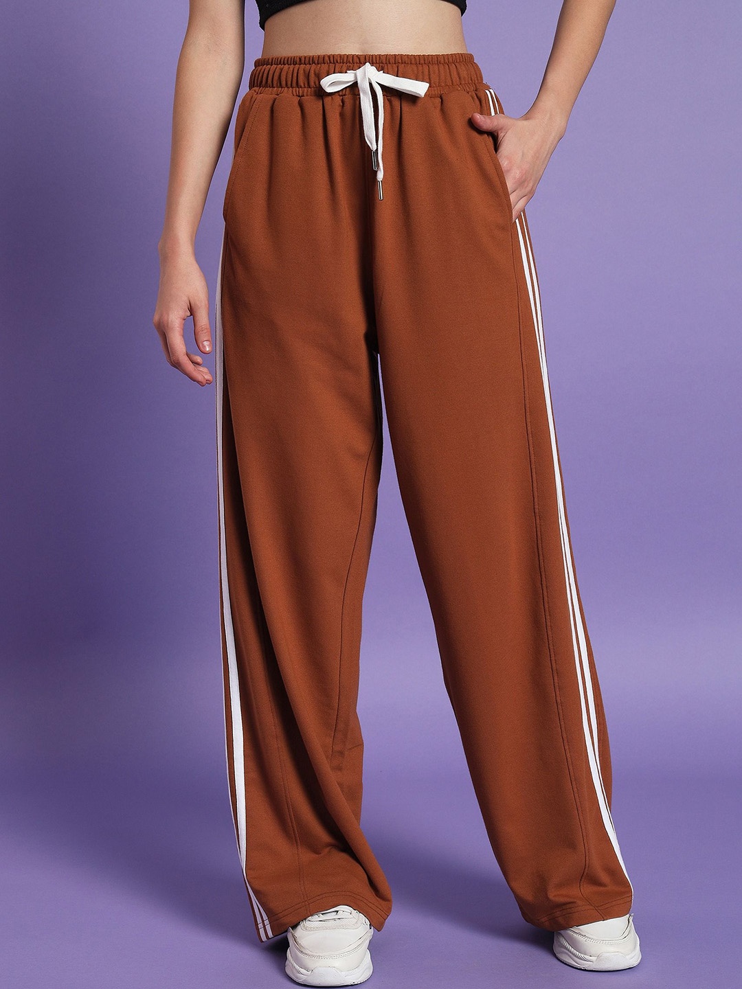 

Dogman Women Relaxed-Fit Mid-Rise Wide Leg Sports Track Pant, Brown