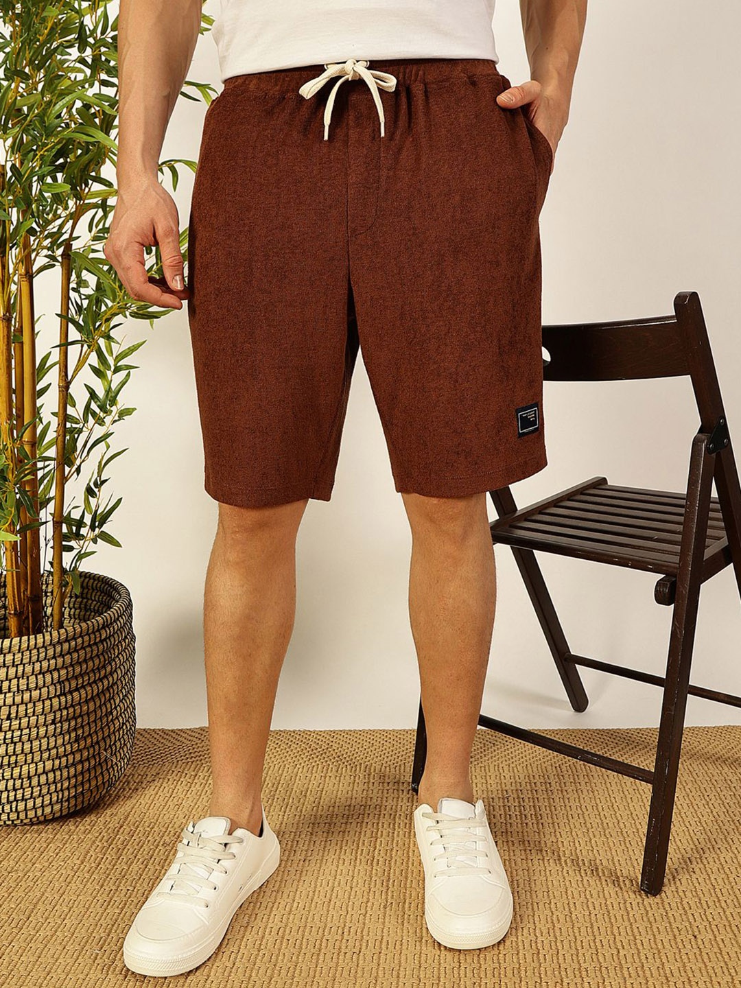 

Thomas Scott Men Brown Mid-Rise Relaxed Fit Knitted Shorts, Coffee brown