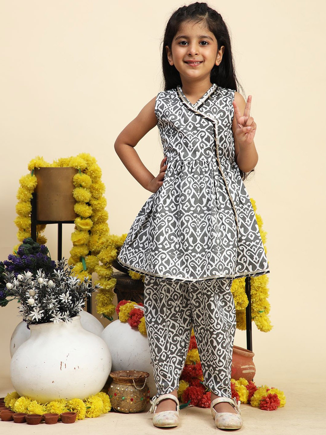 

Cutiekins Girls Ethnic Motifs Printed Angrakha Kurta with Dhoti Pants, Grey