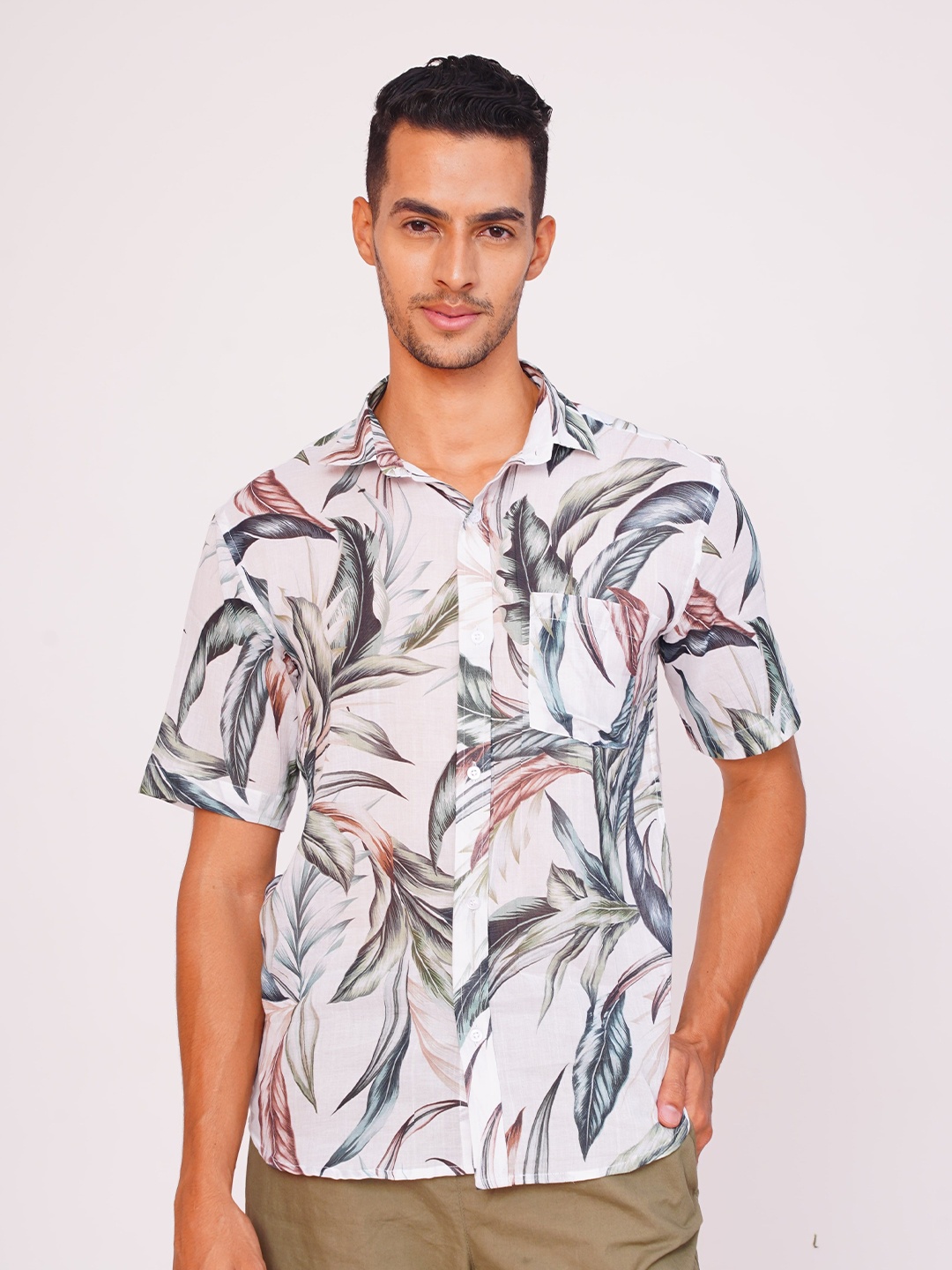 

RAYONBAY Men Relaxed Floral Opaque Printed Casual Shirt, Multi