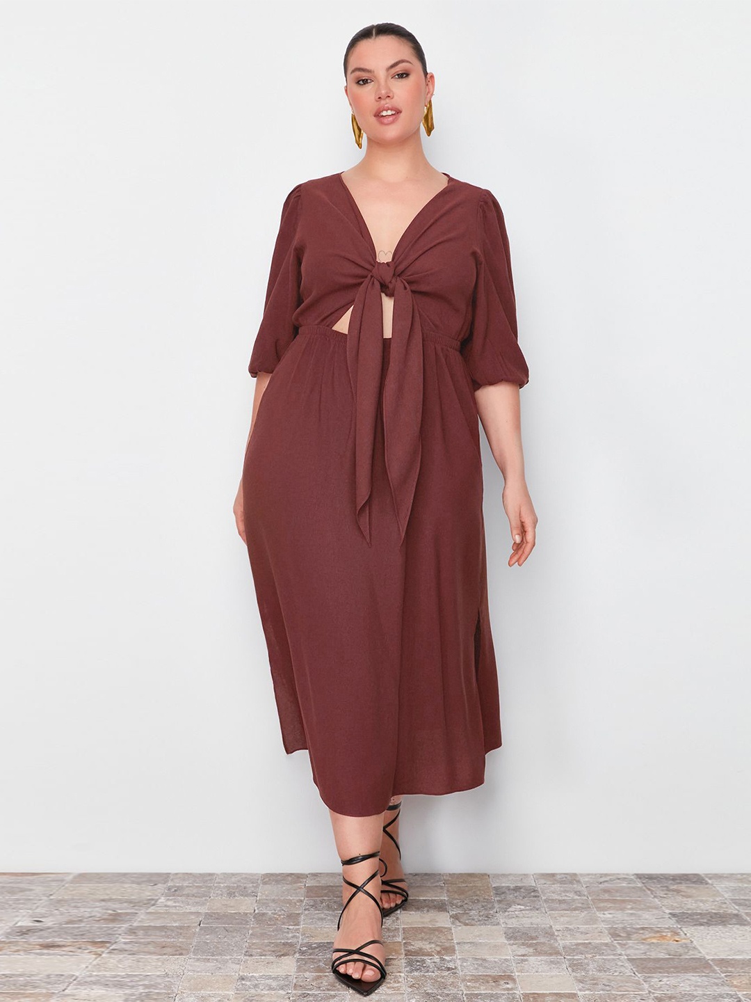 

Trendyol Empire Midi Dress, Na