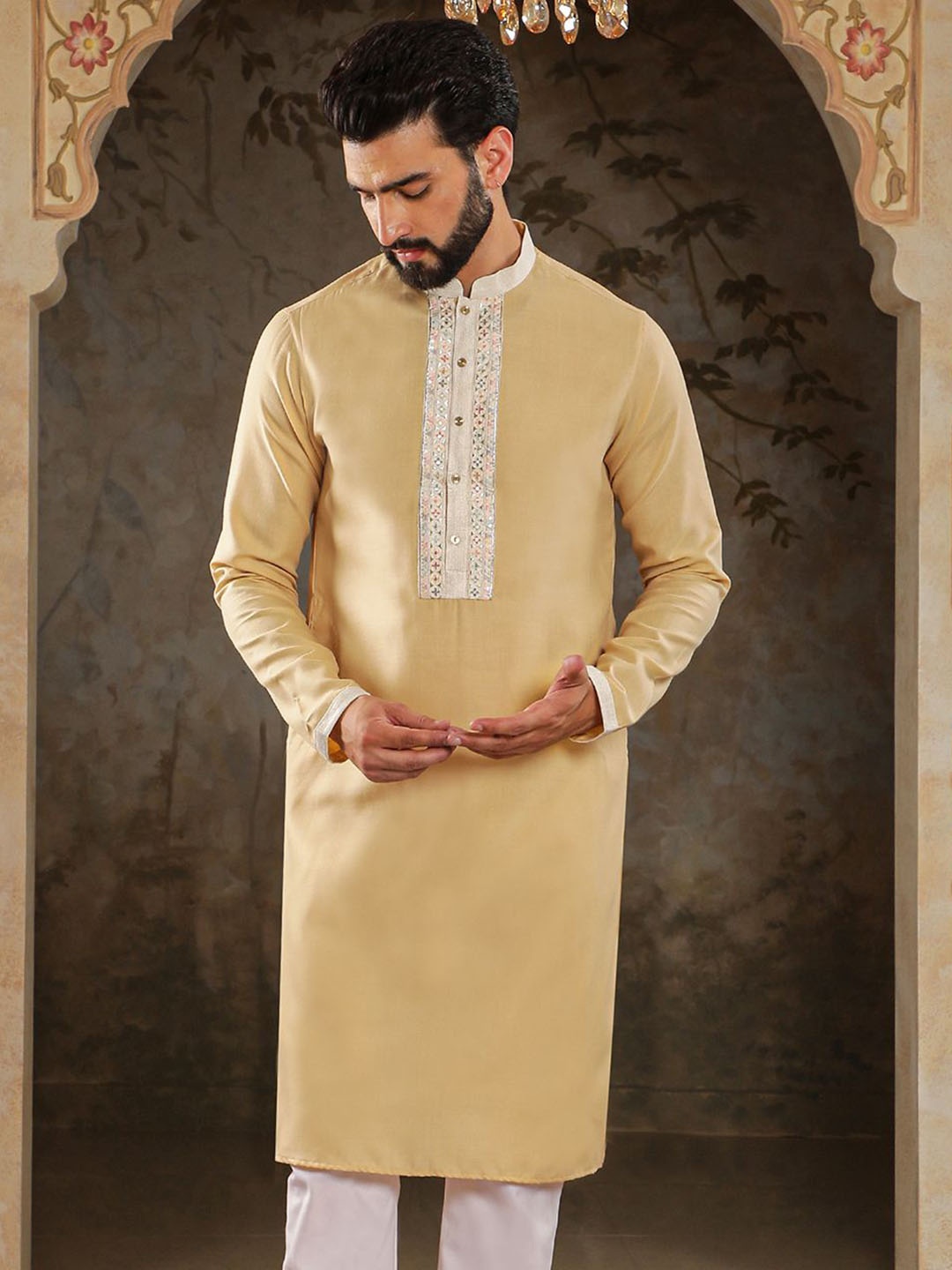 

HOUSE OF DEYANN Men Embellished Kurta, Cream
