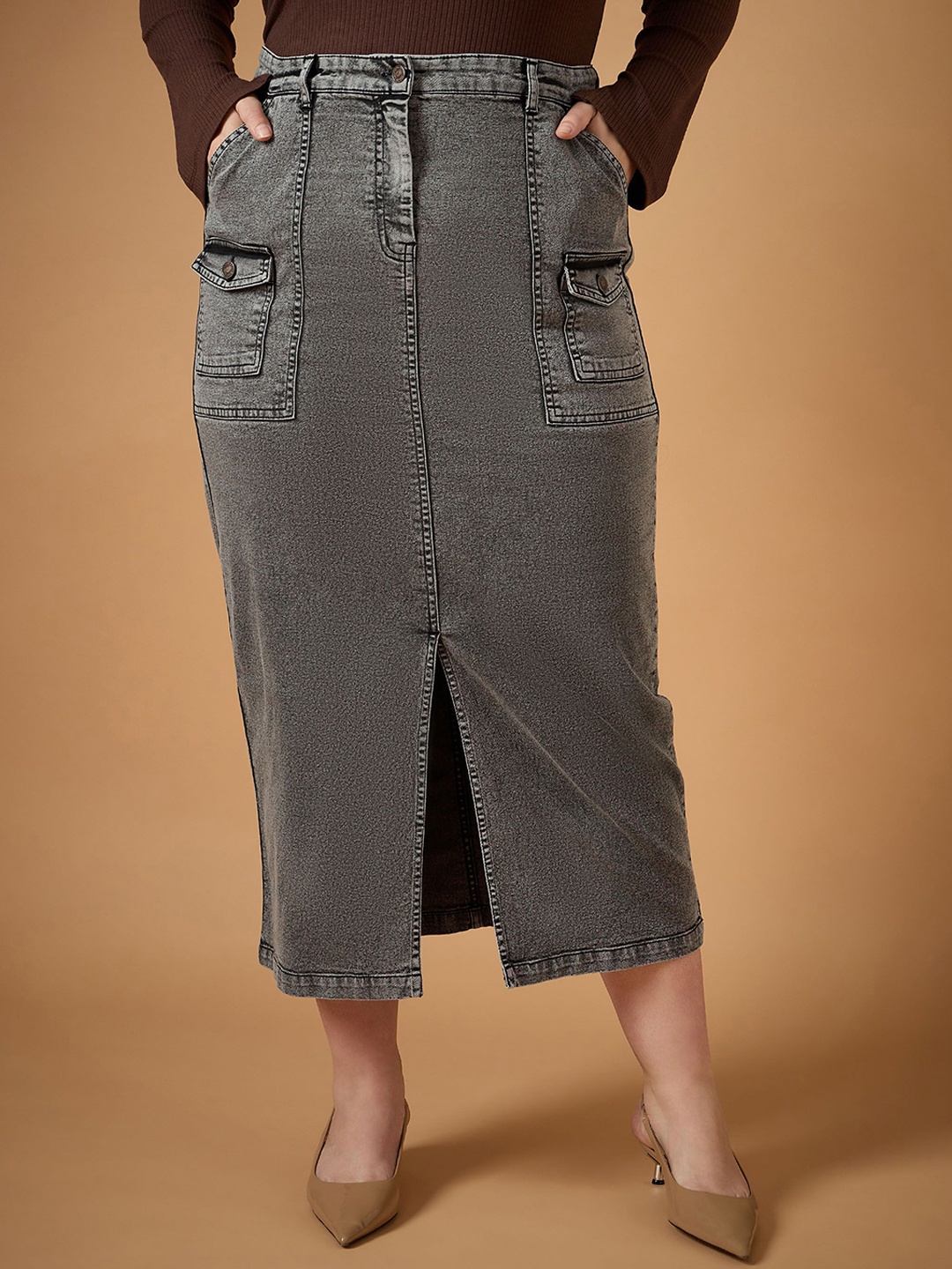 

SASSAFRAS Curve Denim Front Slit Midi Skirt, Black