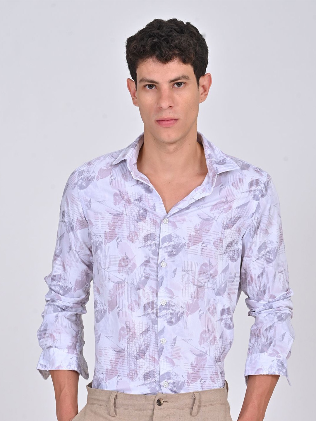 

POE Men Smart Slim Fit Floral Opaque Printed Casual Shirt, Pink