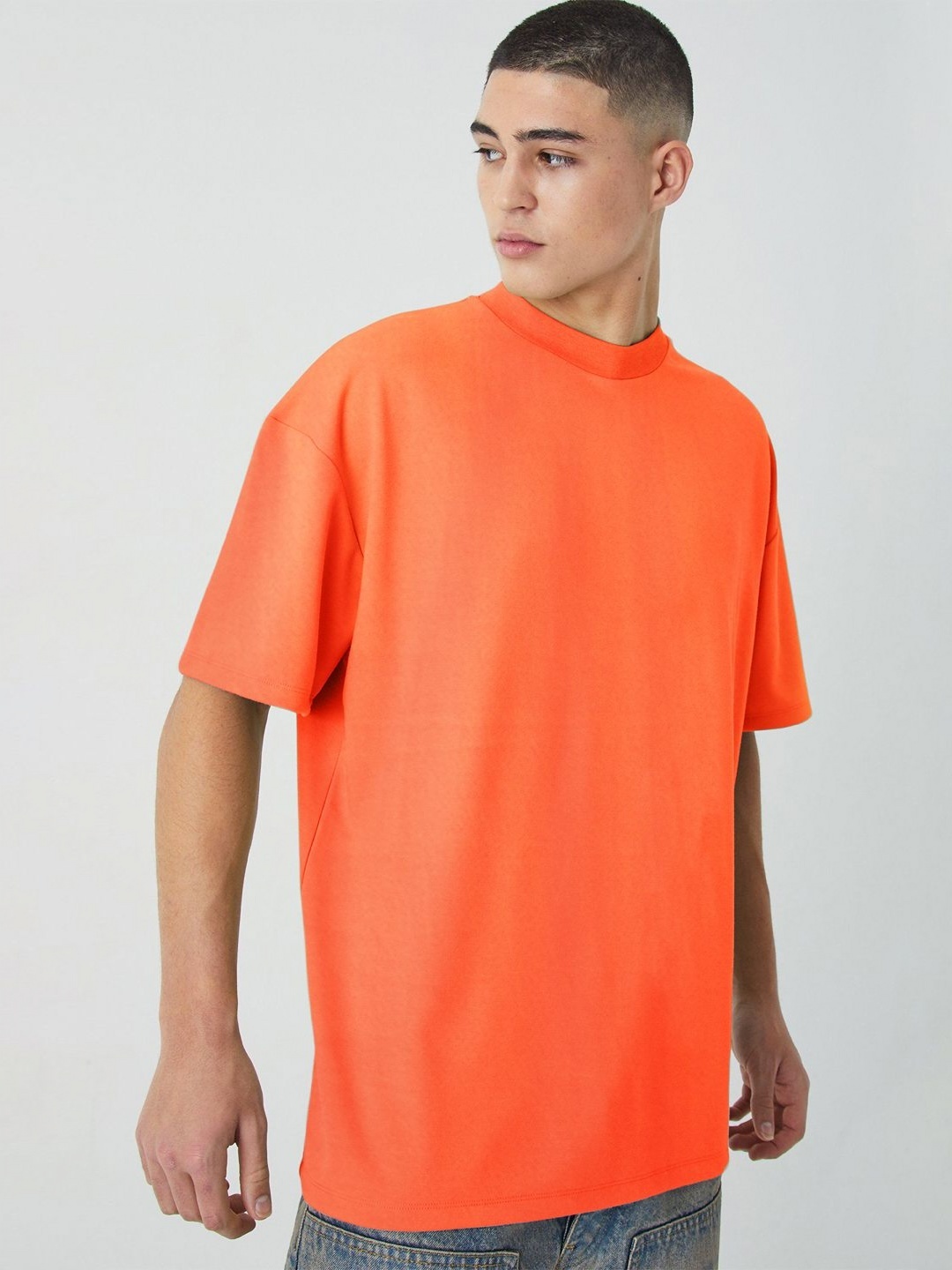 

PRONK Men Solid Round Neck Cotton Oversized T-Shirt, Orange