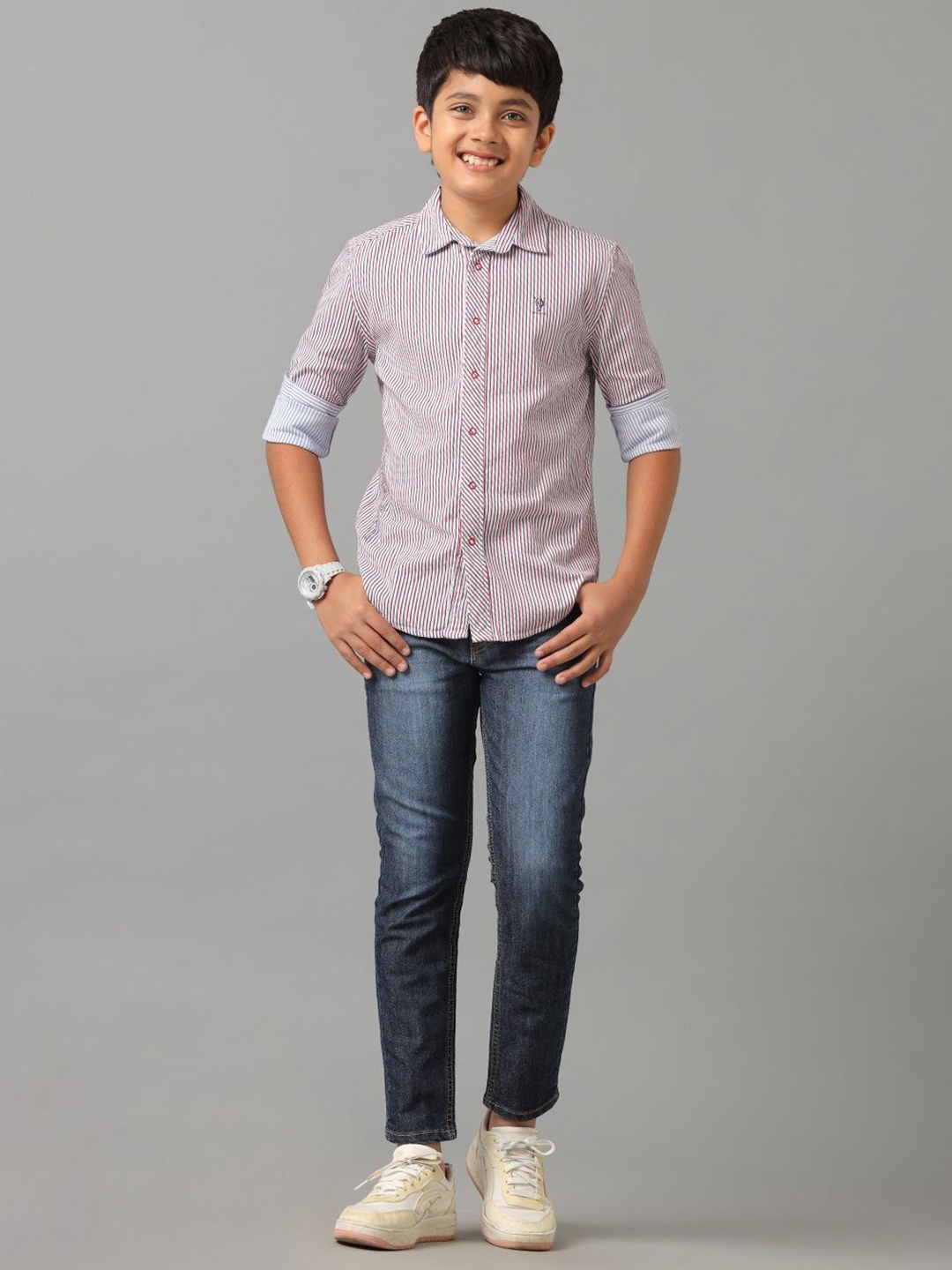 

UNDER FOURTEEN ONLY Boys Cutaway Collar Vertical Striped Cotton Casual Shirt, Red