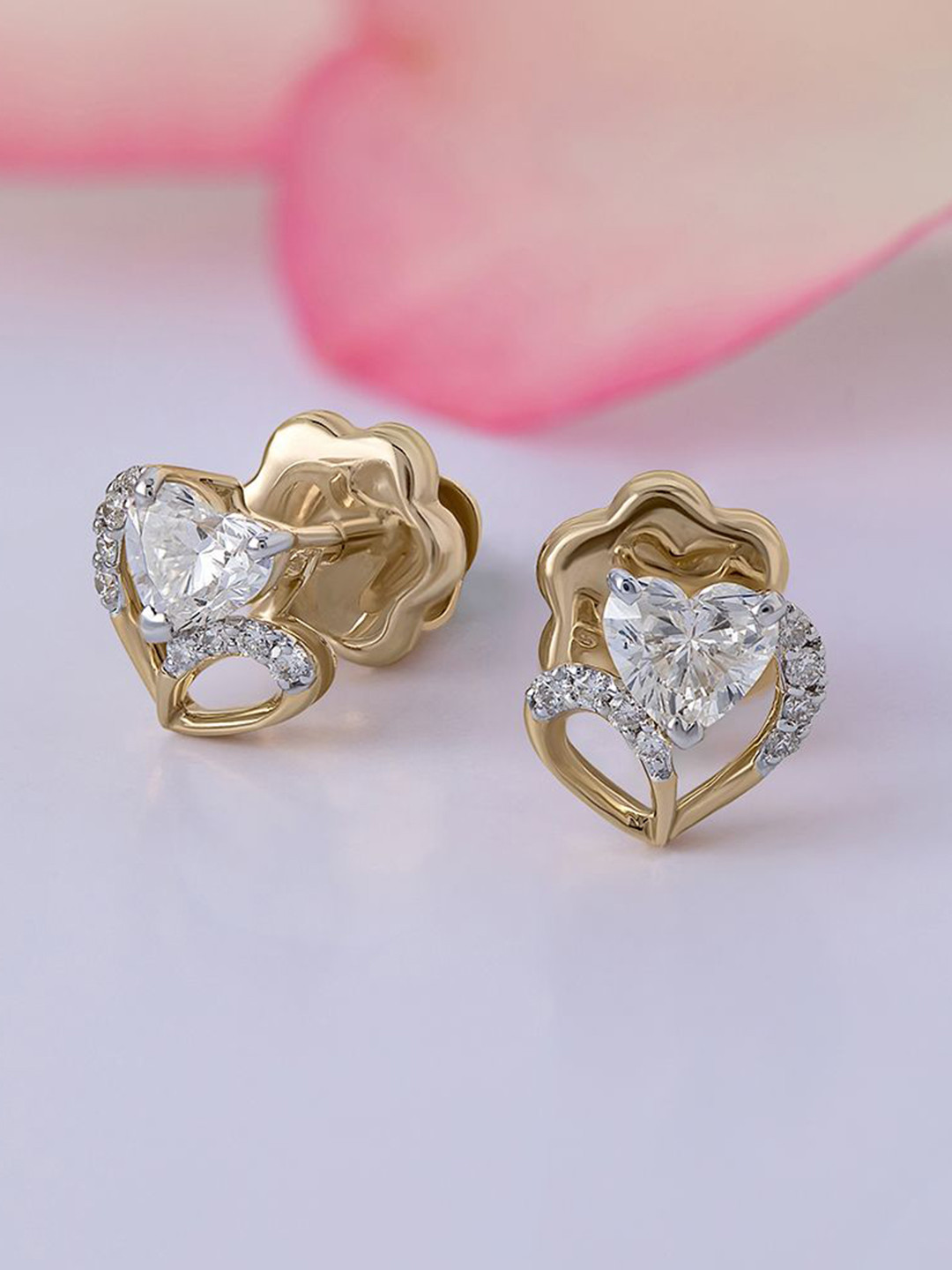 

Mia by Tanishq 14KT Gold Diamond Studded Earrings-1.54gm, Yellow