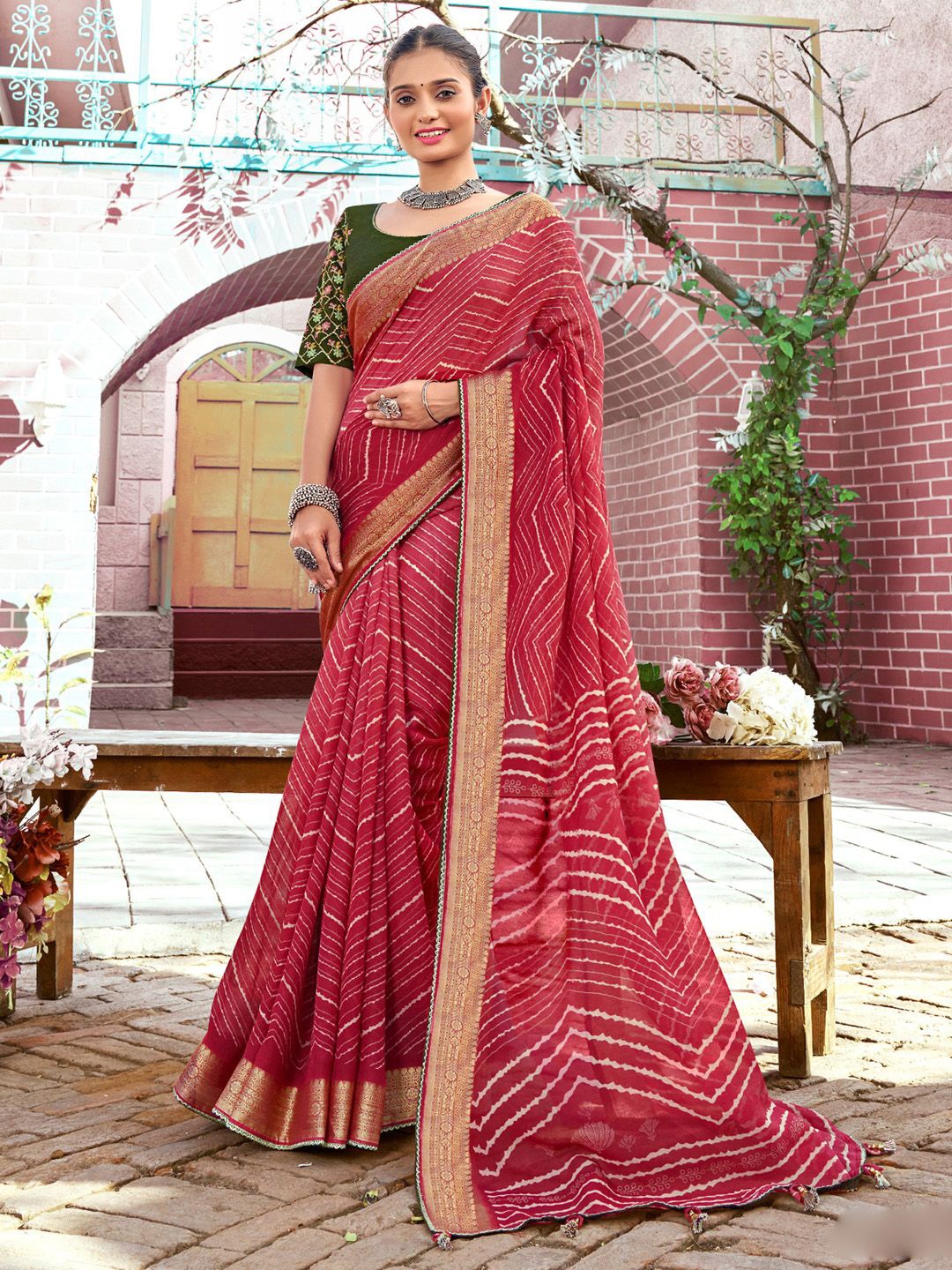 

Saree mall Woven Design Printed Zari Saree, Red